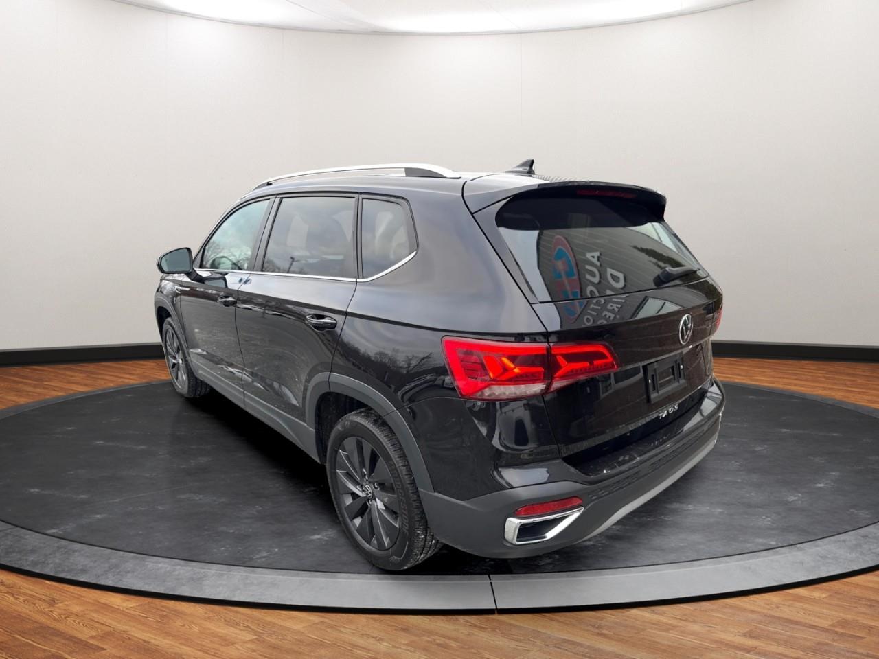 2024 Volkswagen Taos