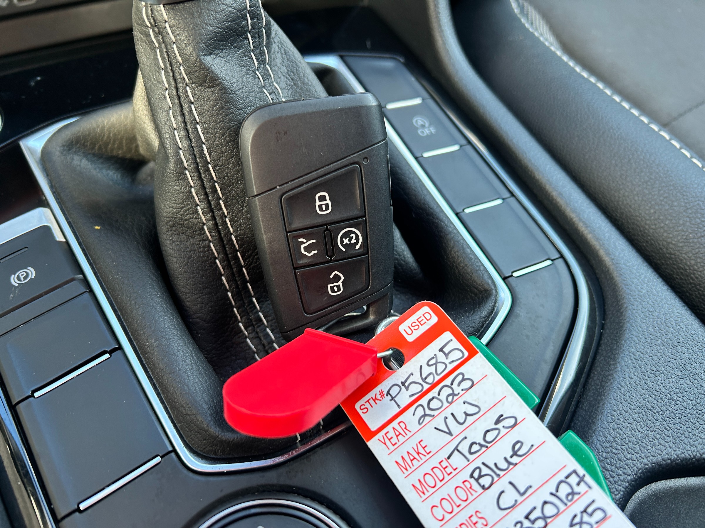 2023 Volkswagen Taos