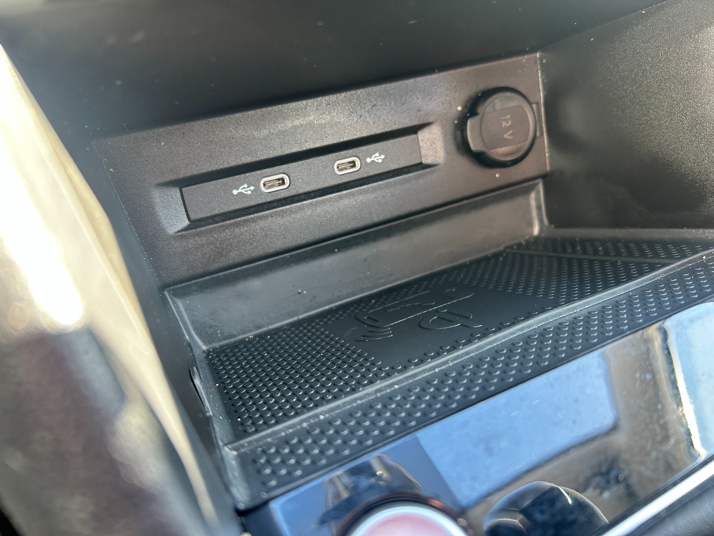 2023 Volkswagen Taos