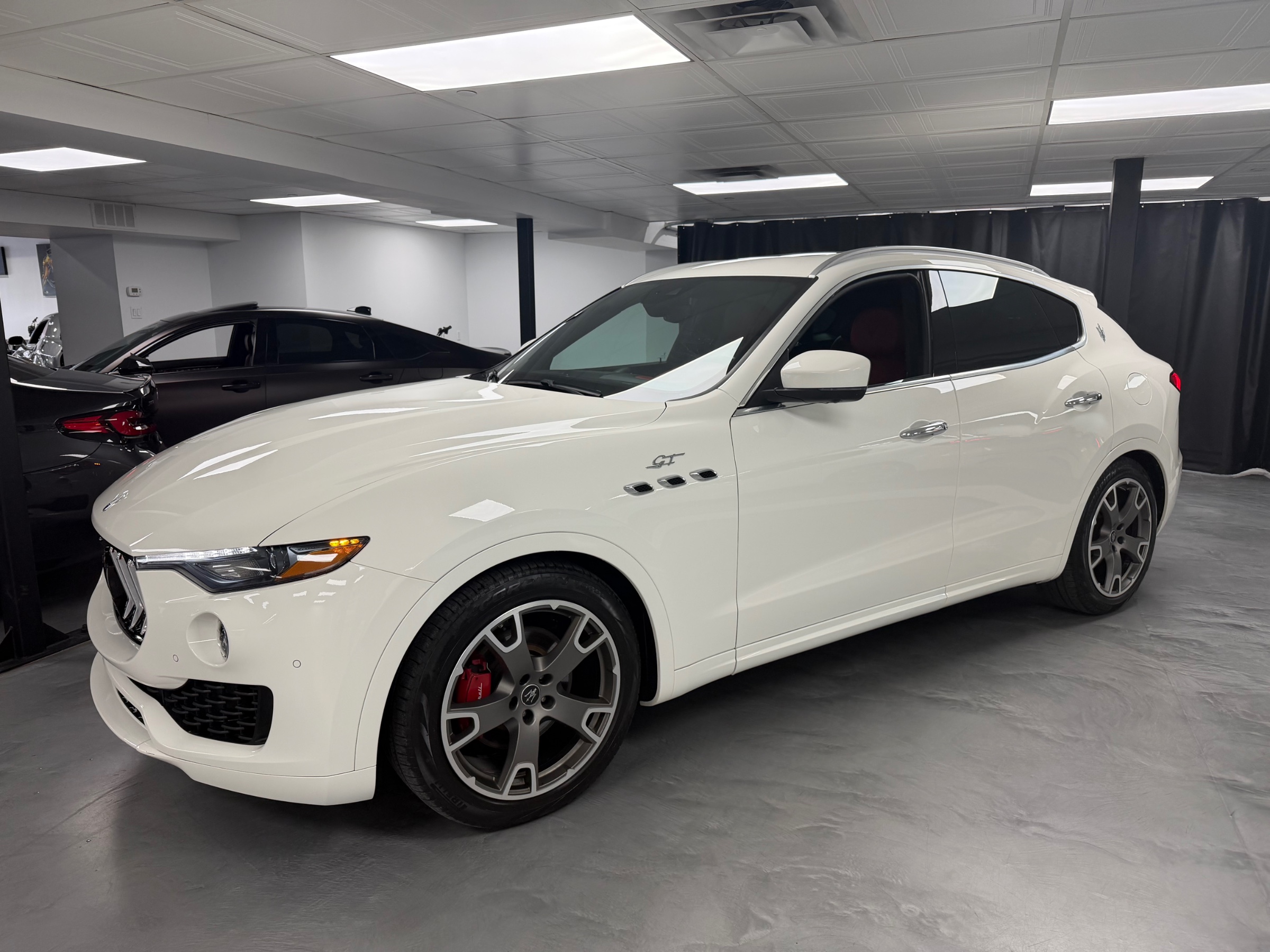 2023 Maserati Levante