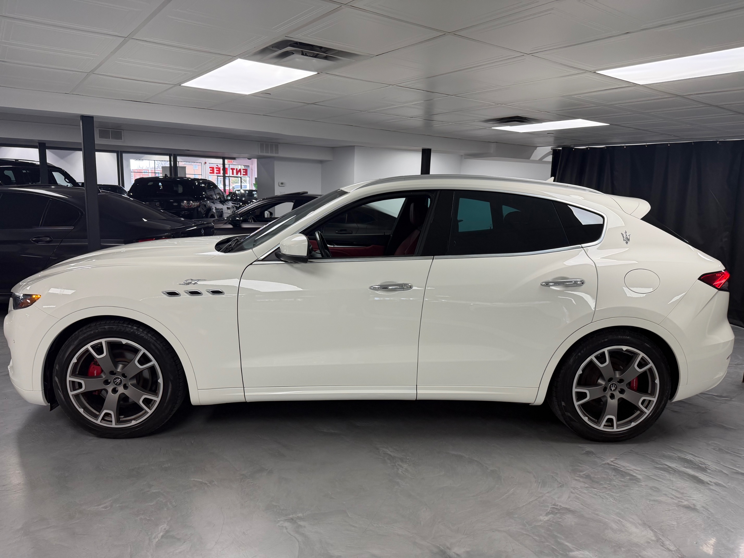 2023 Maserati Levante