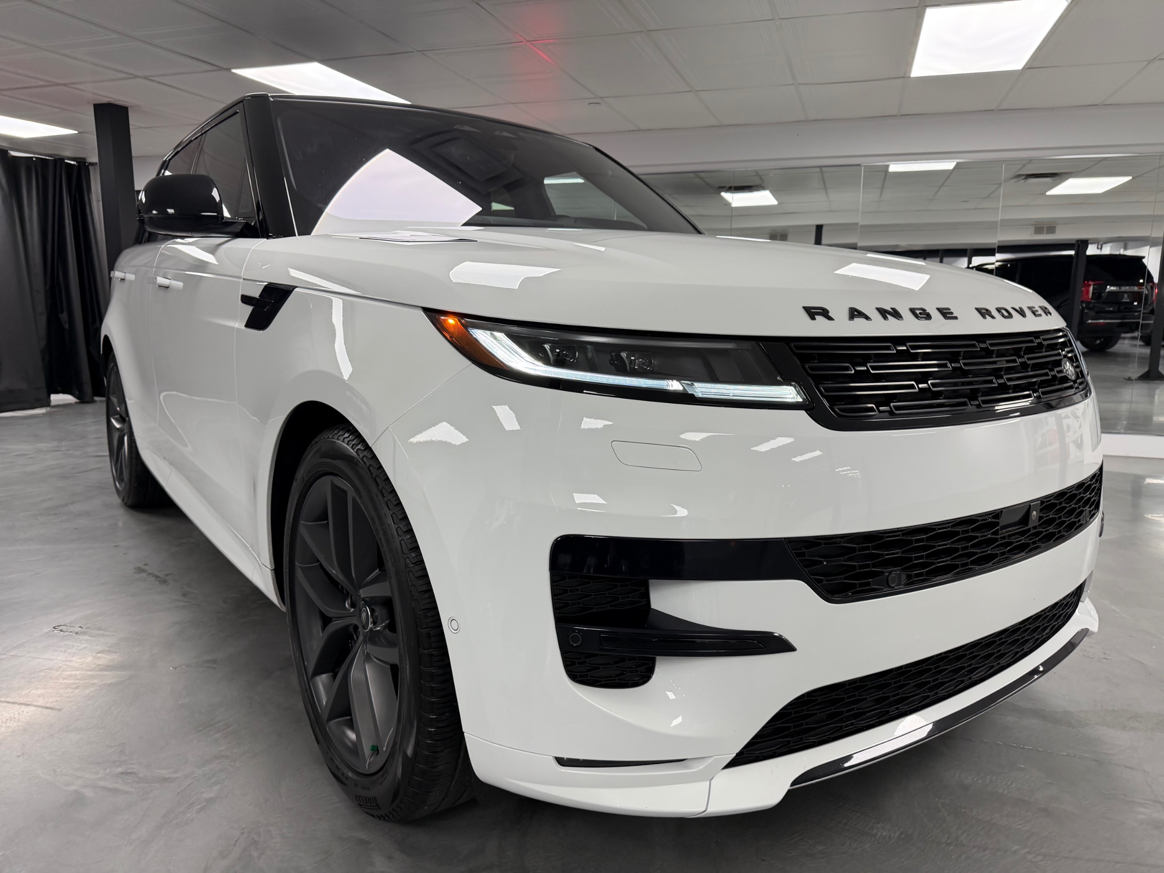 2023 Land Rover Range Rover Sport