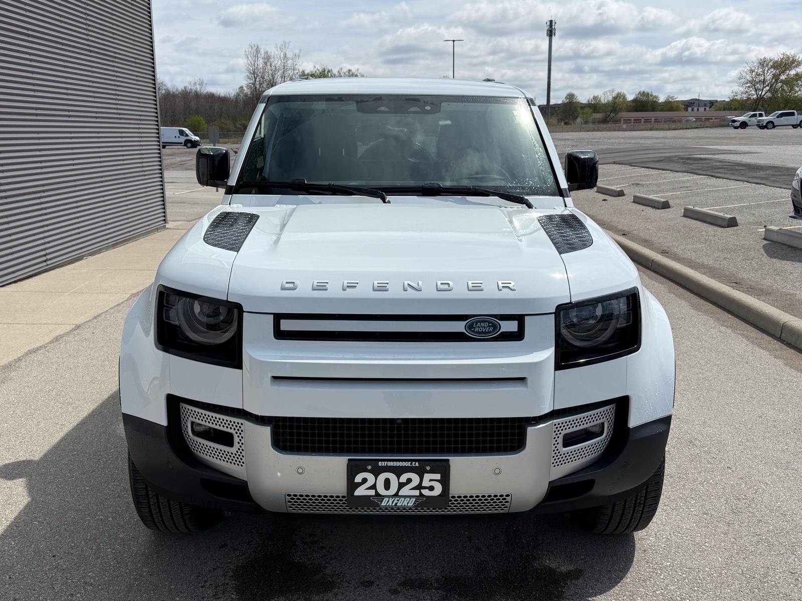 2025 Land Rover Defender