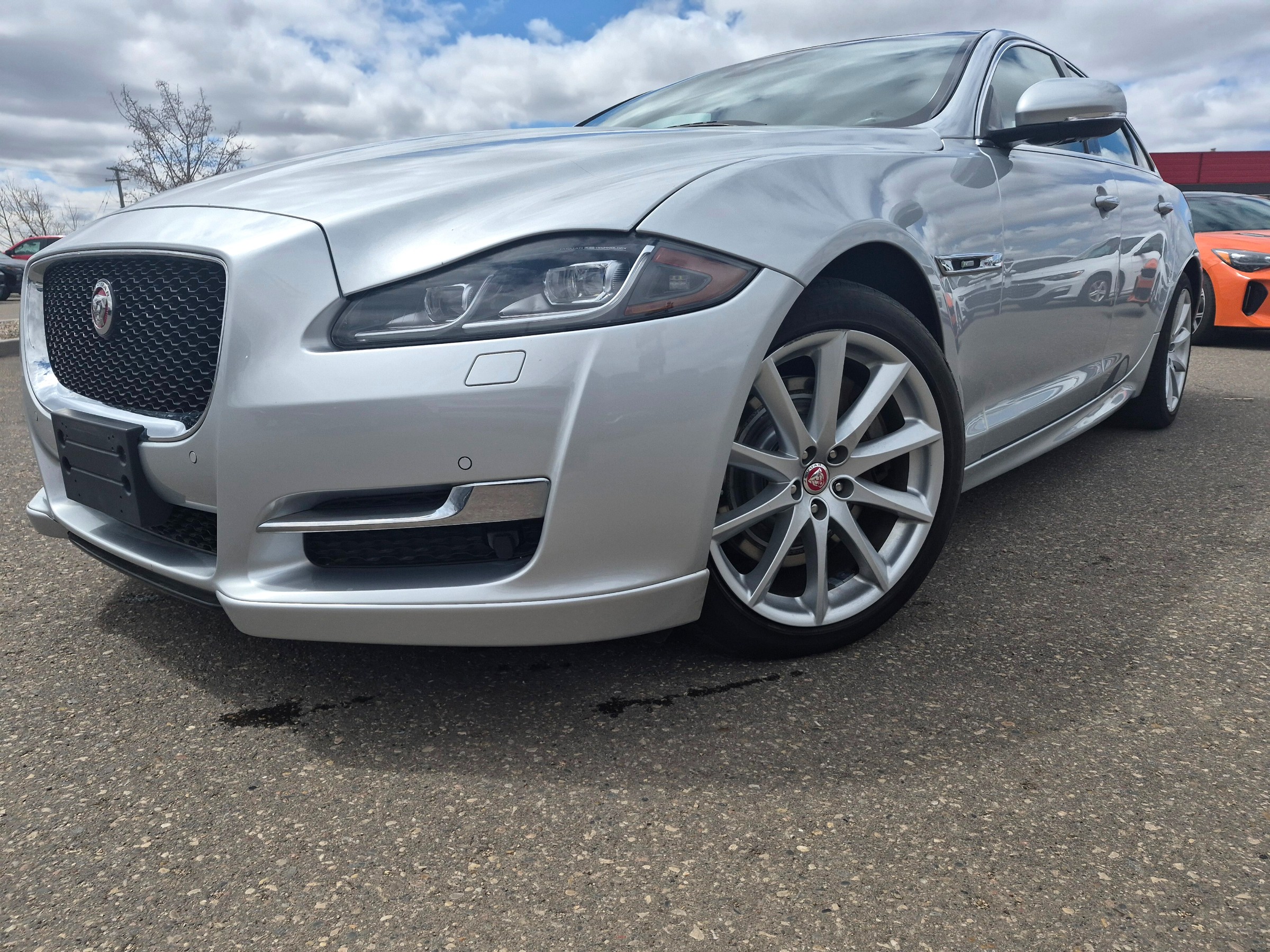 2019 Jaguar XJ
