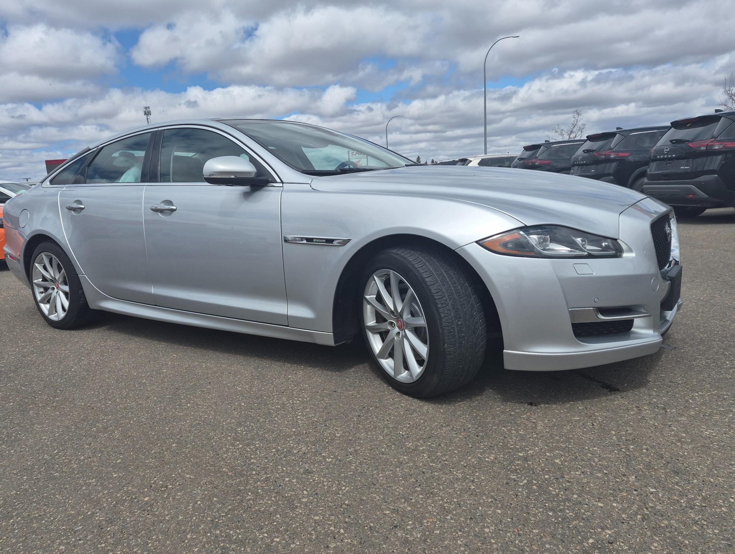 2019 Jaguar XJ