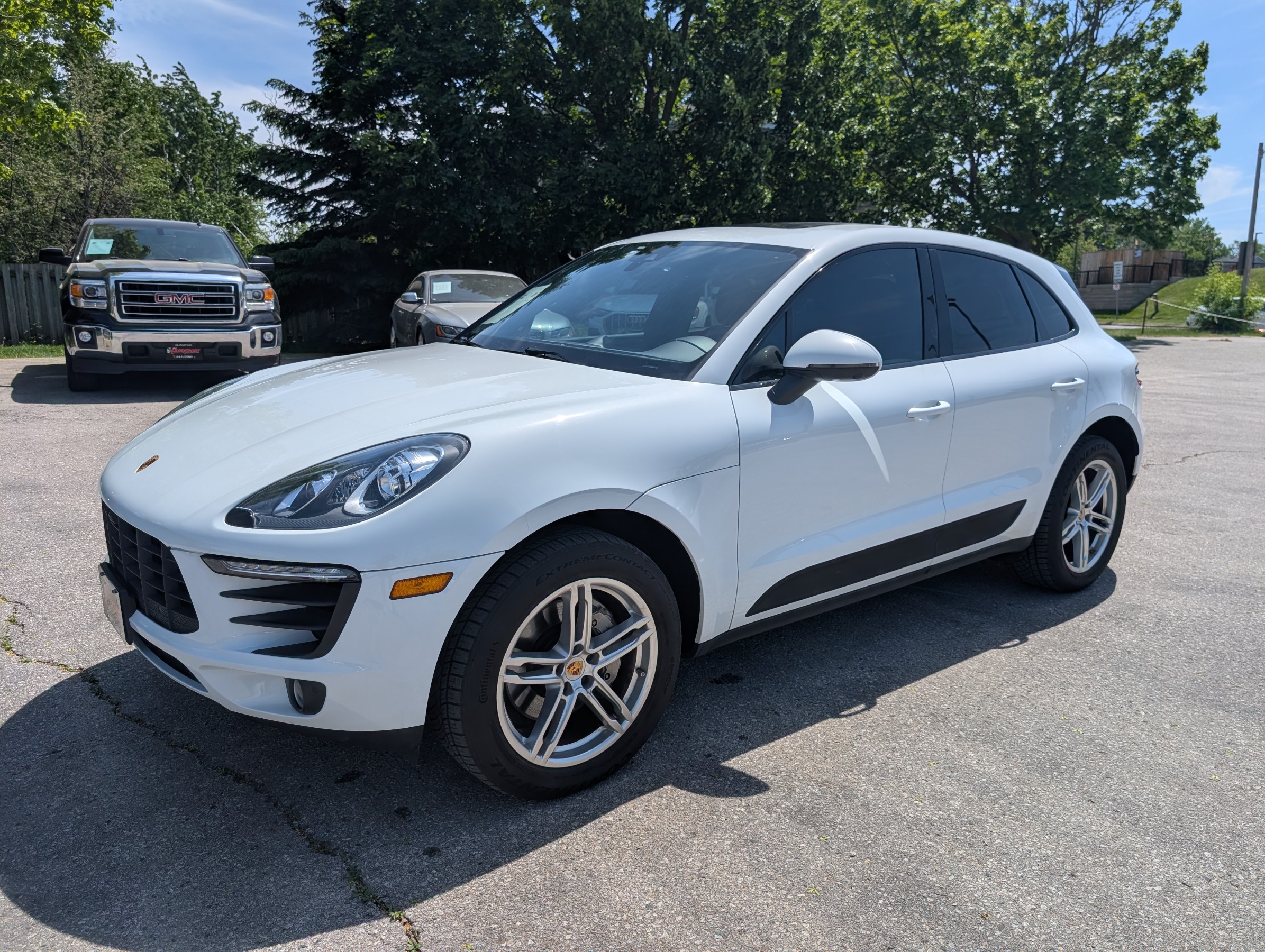 2017 Porsche Macan