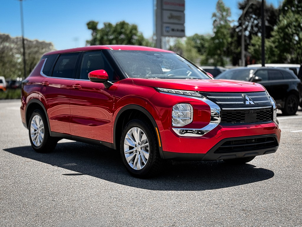 2025 Mitsubishi Outlander