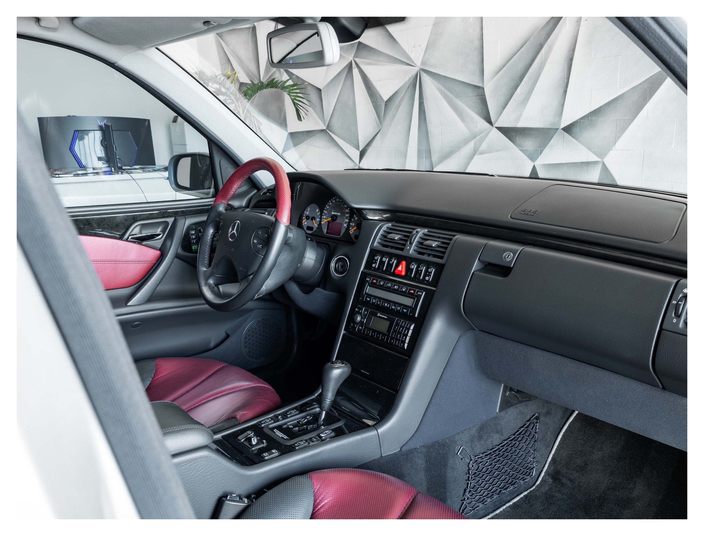 2000 Mercedes-Benz E-Class
