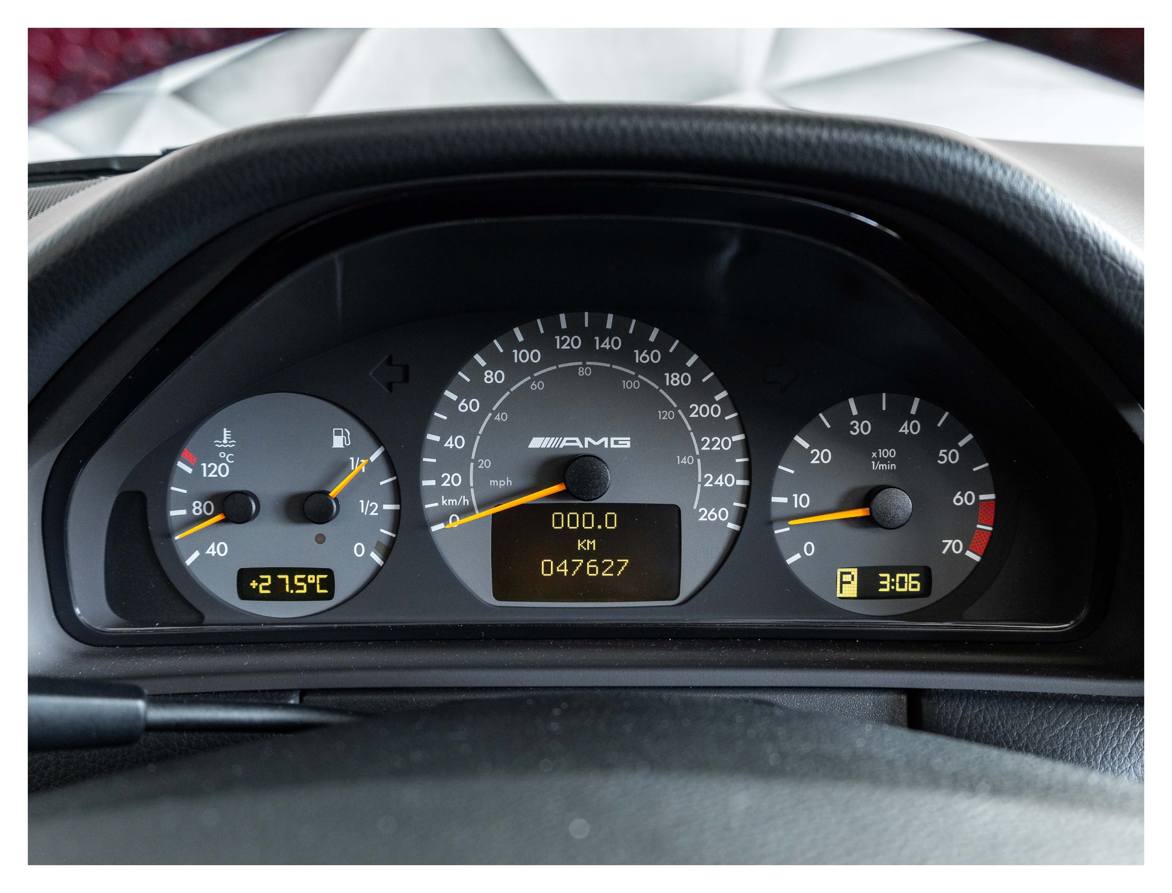 2000 Mercedes-Benz E-Class