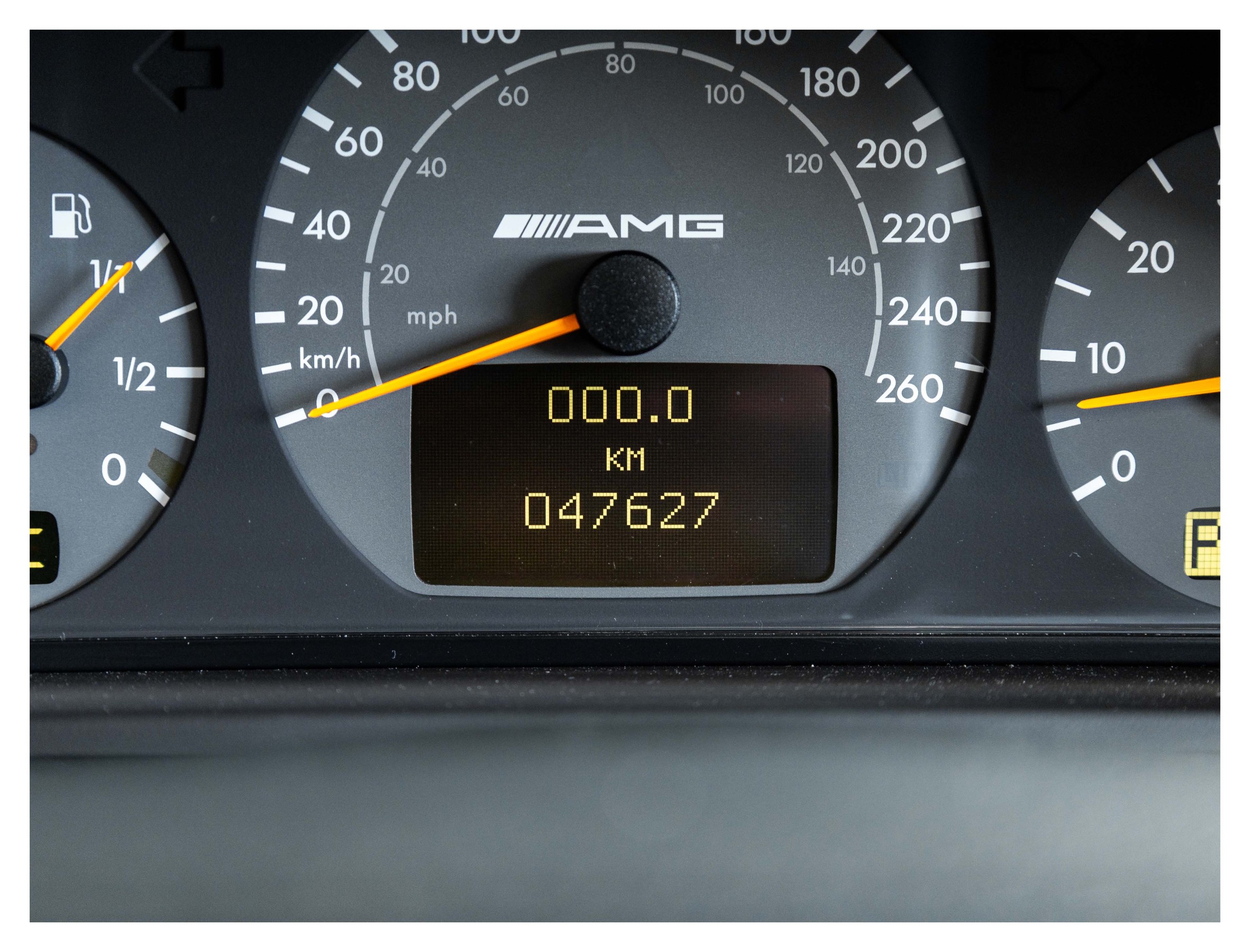 2000 Mercedes-Benz E-Class
