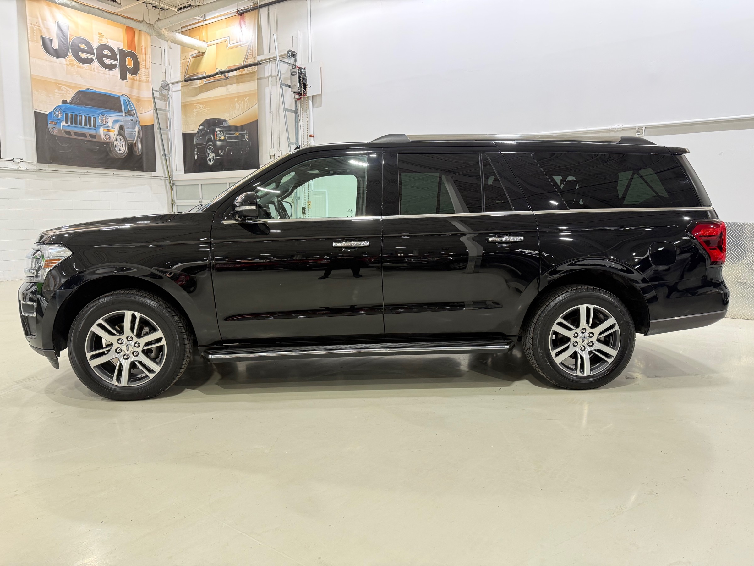 2023 Ford Expedition Max