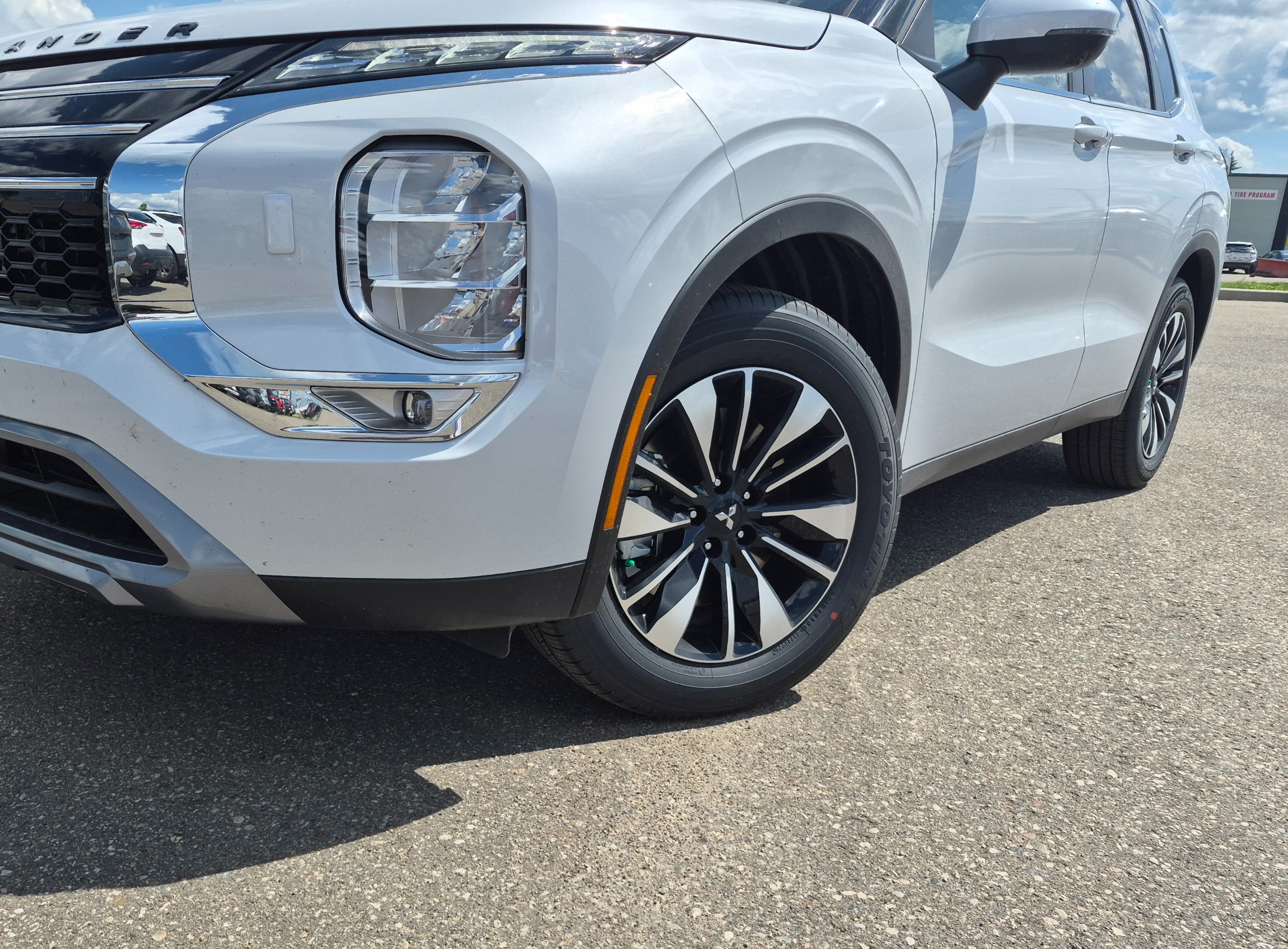 2026 Mitsubishi Outlander