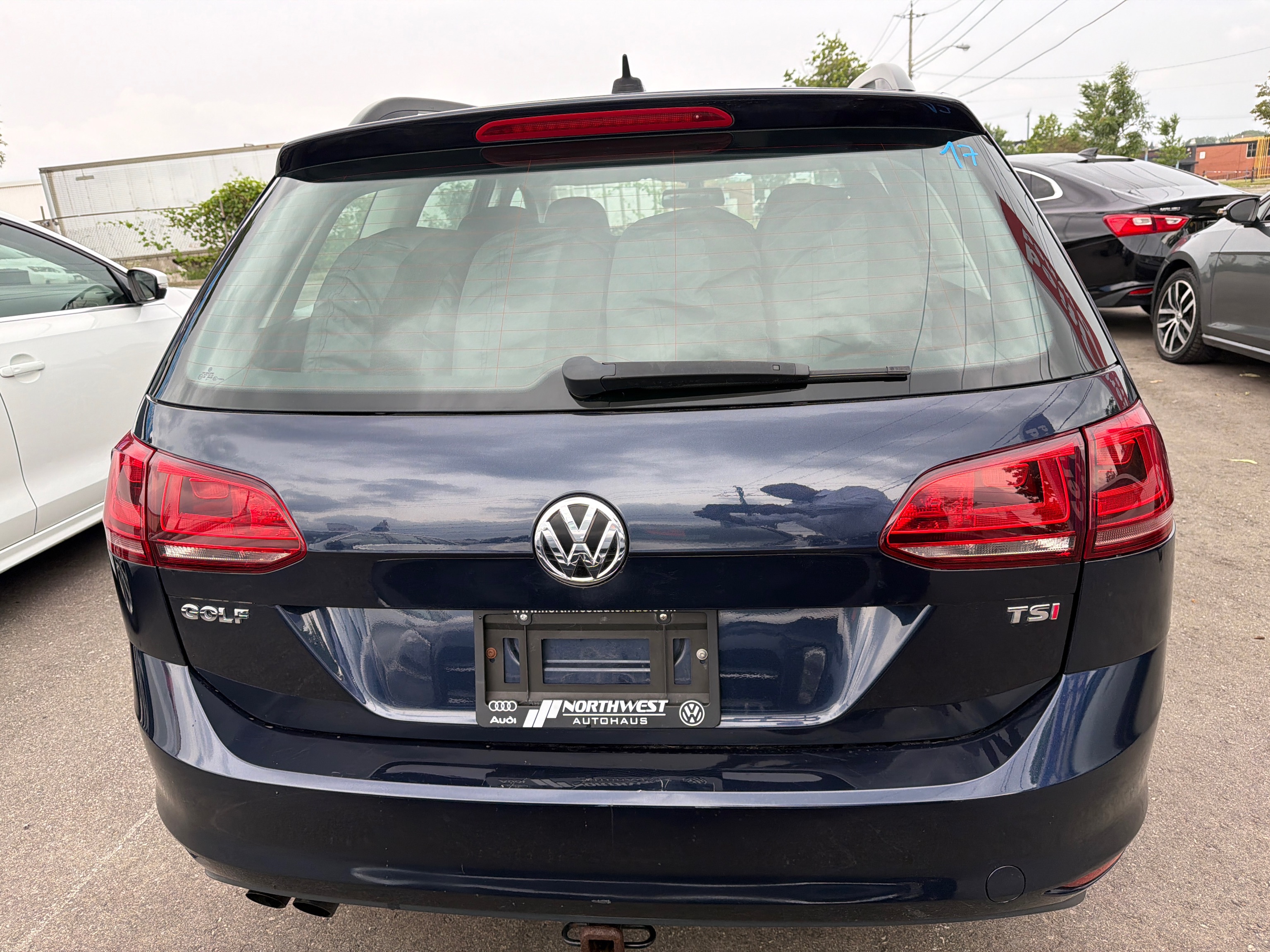 2017 Volkswagen Golf SportWagen
