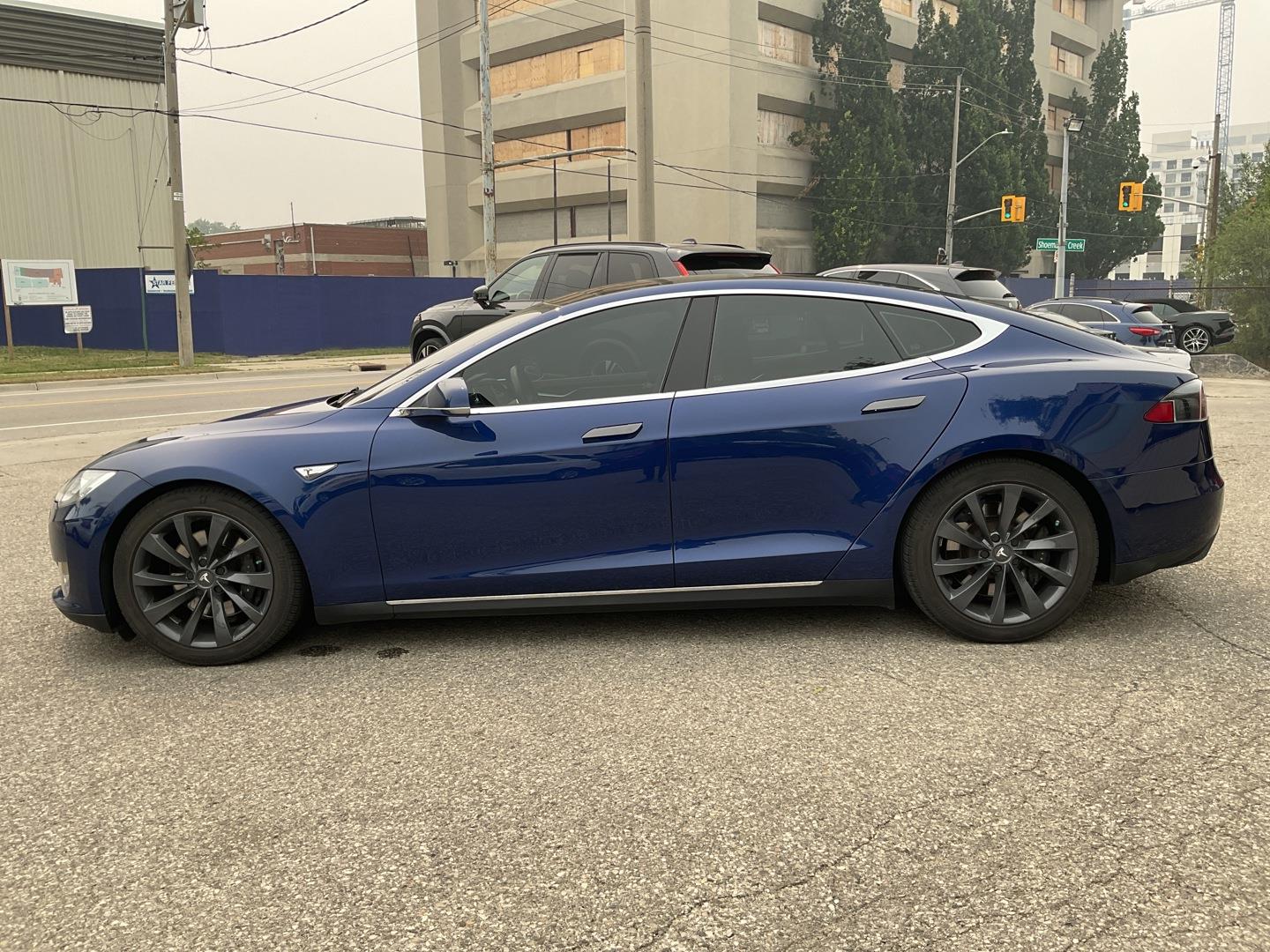 2016 Tesla Model S