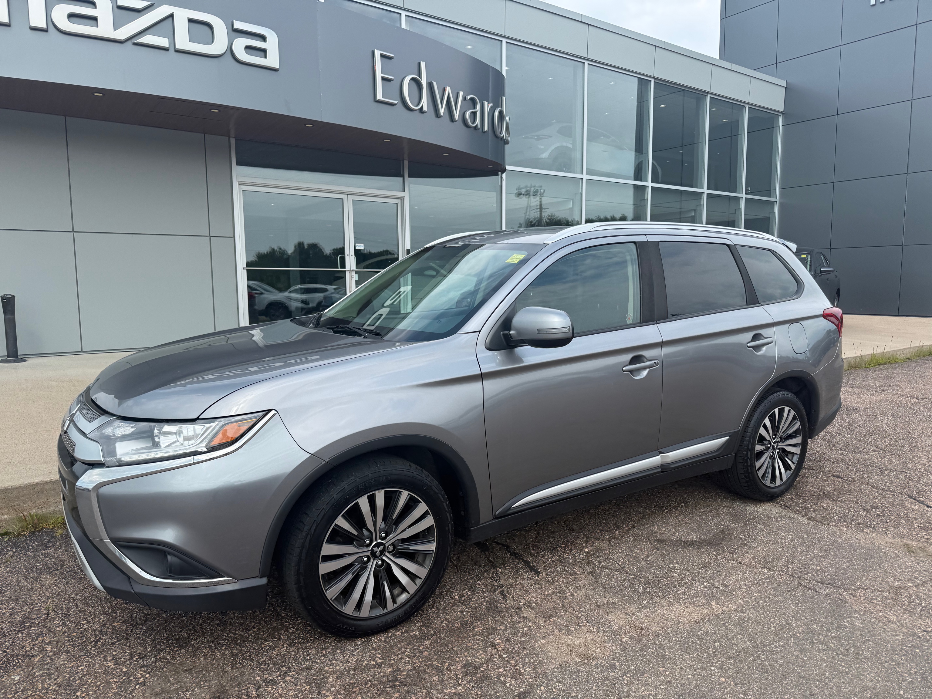 2020 Mitsubishi Outlander