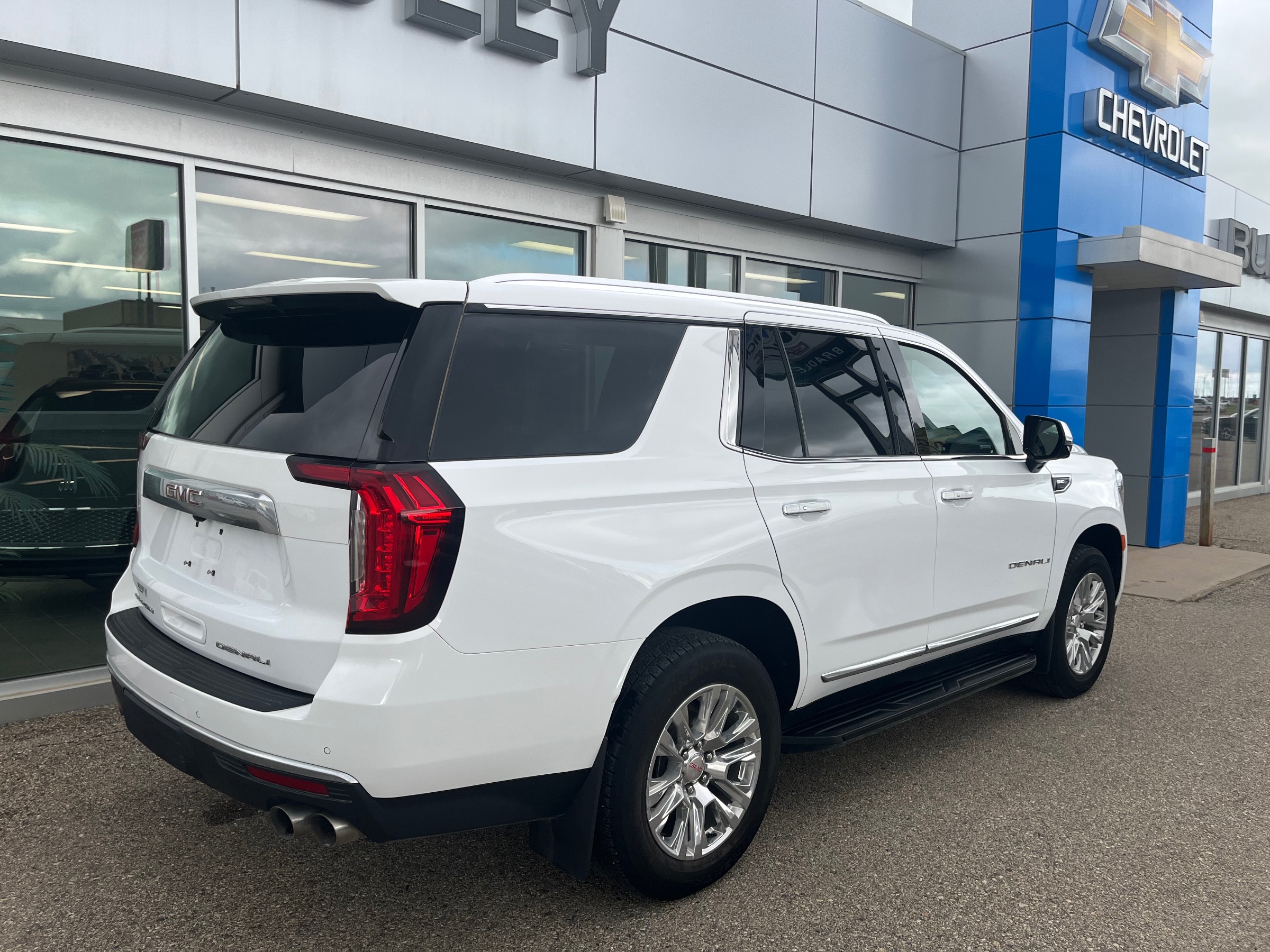 2023 GMC Yukon