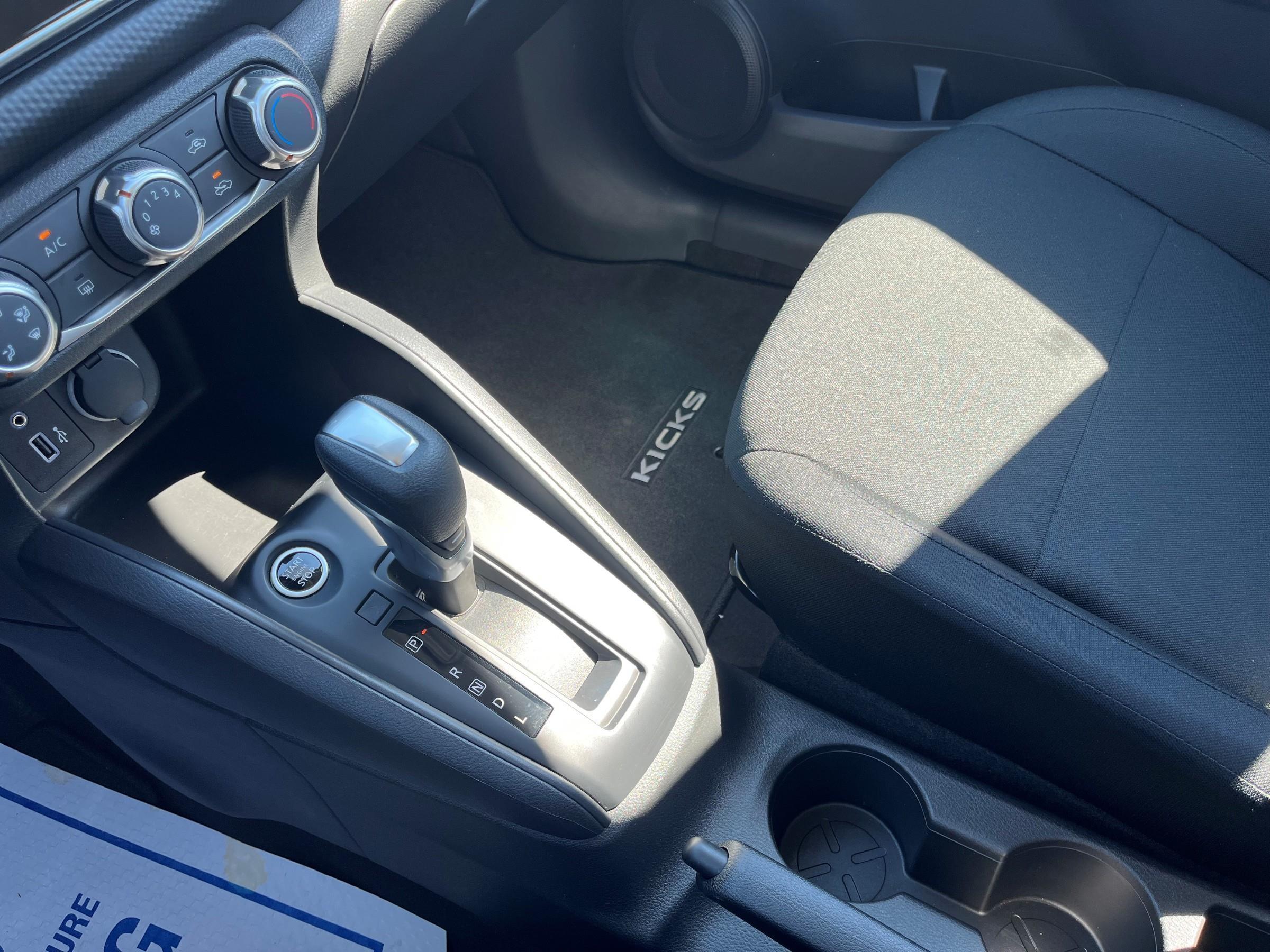 2024 Nissan Kicks