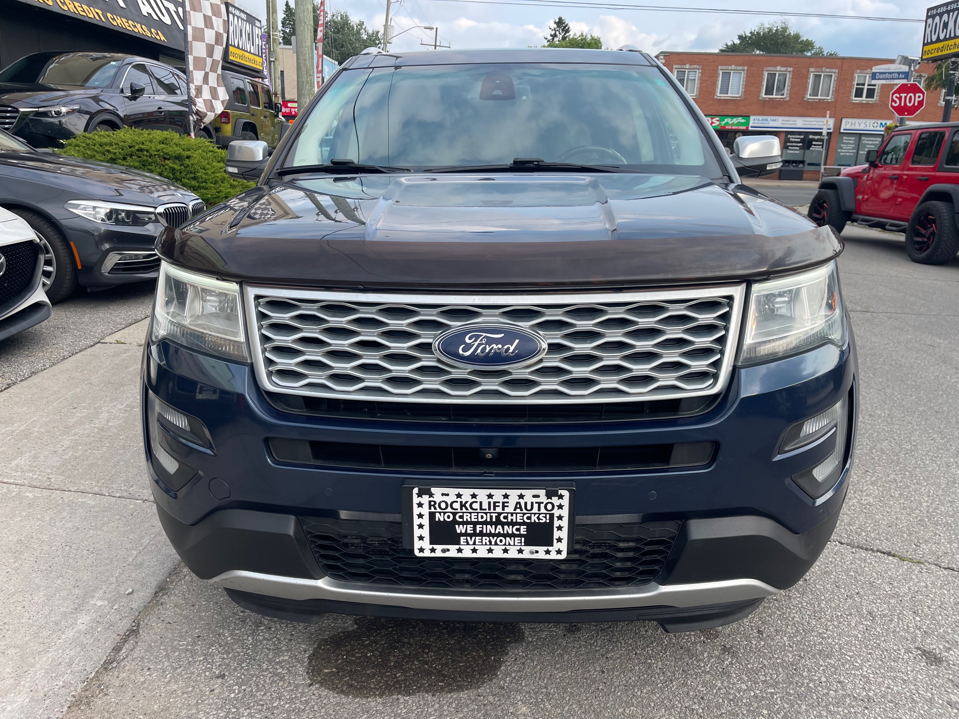 2016 Ford Explorer