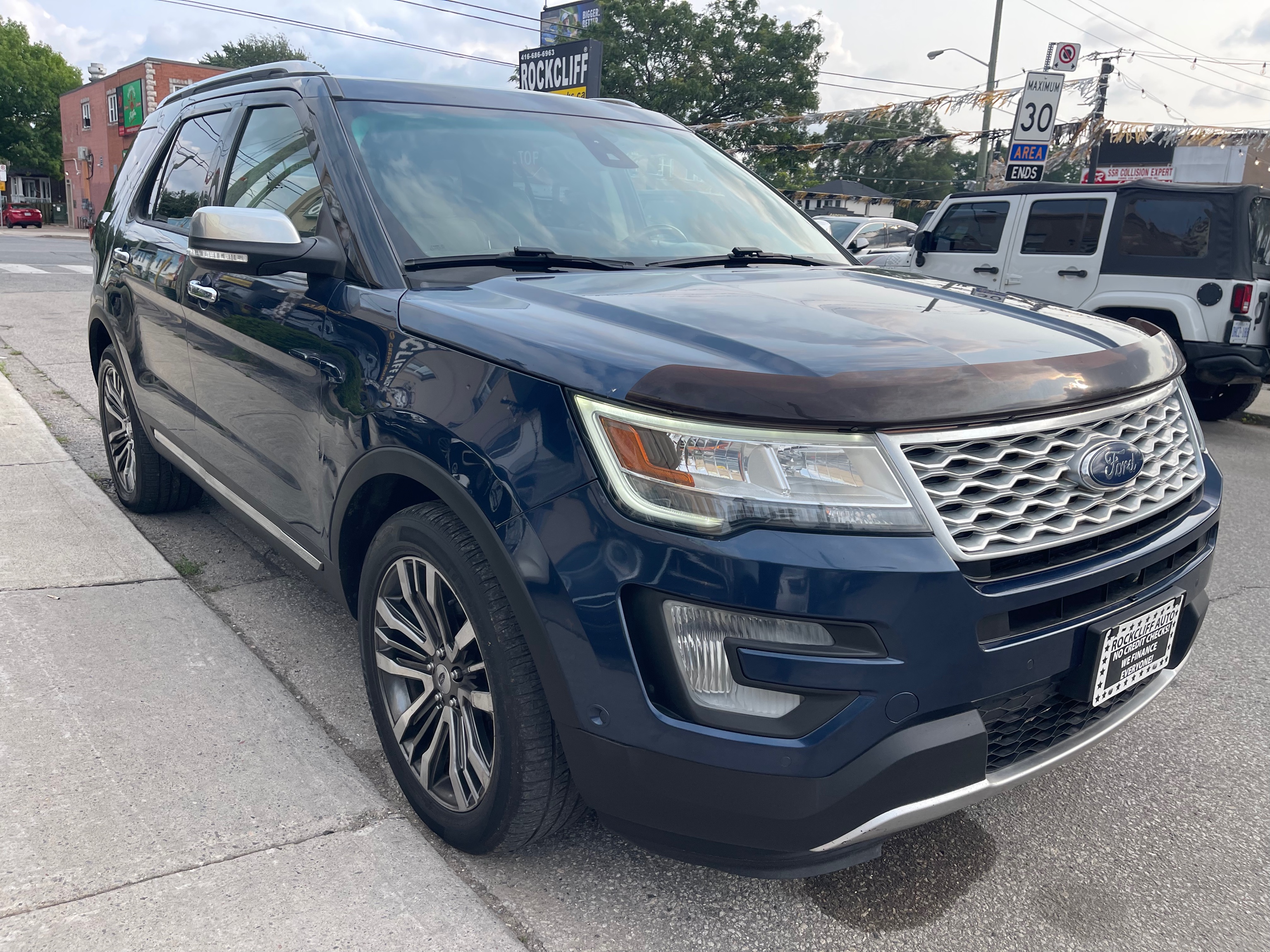 2016 Ford Explorer