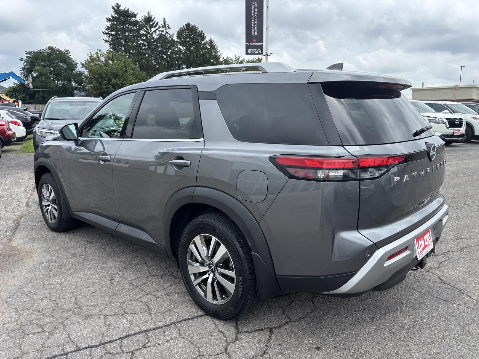 2022 Nissan Pathfinder