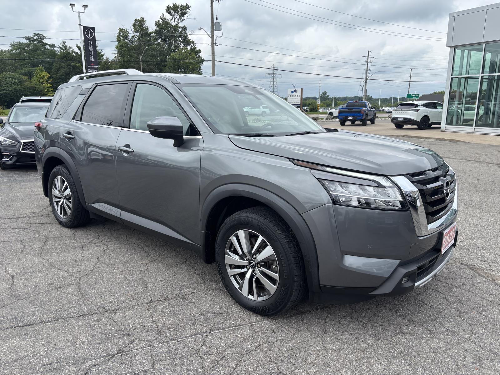2022 Nissan Pathfinder