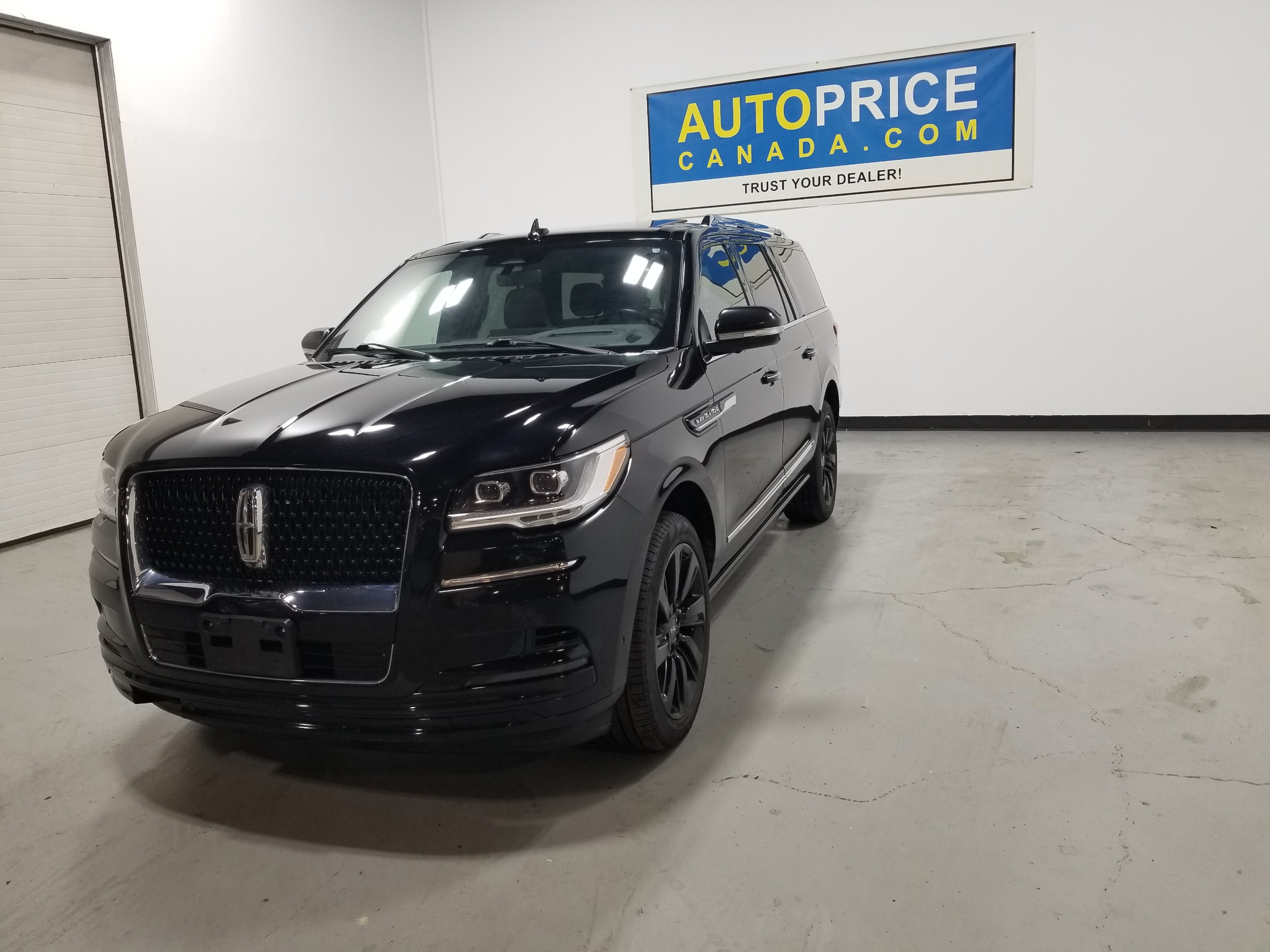 2022 Lincoln Navigator L