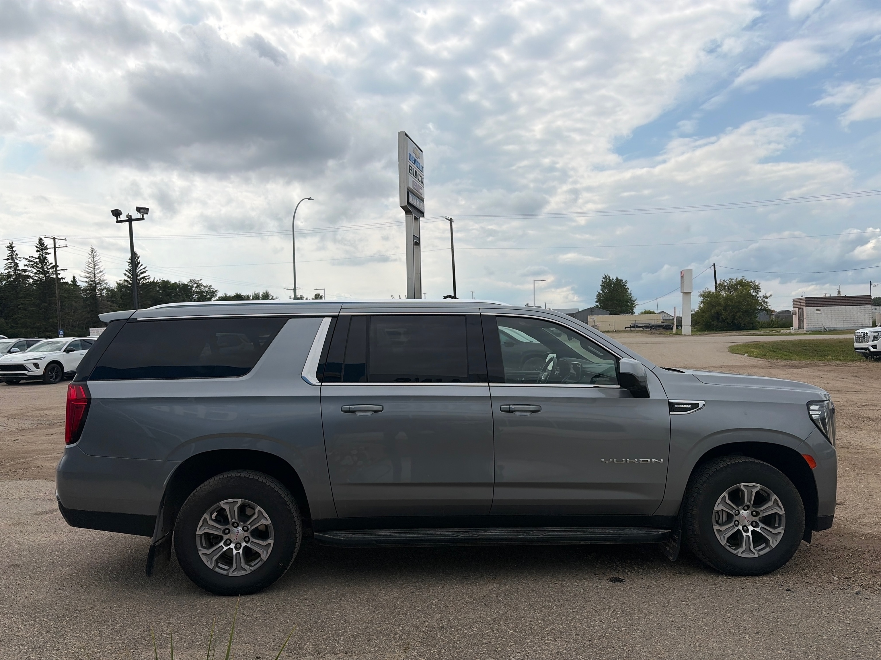2023 GMC Yukon XL