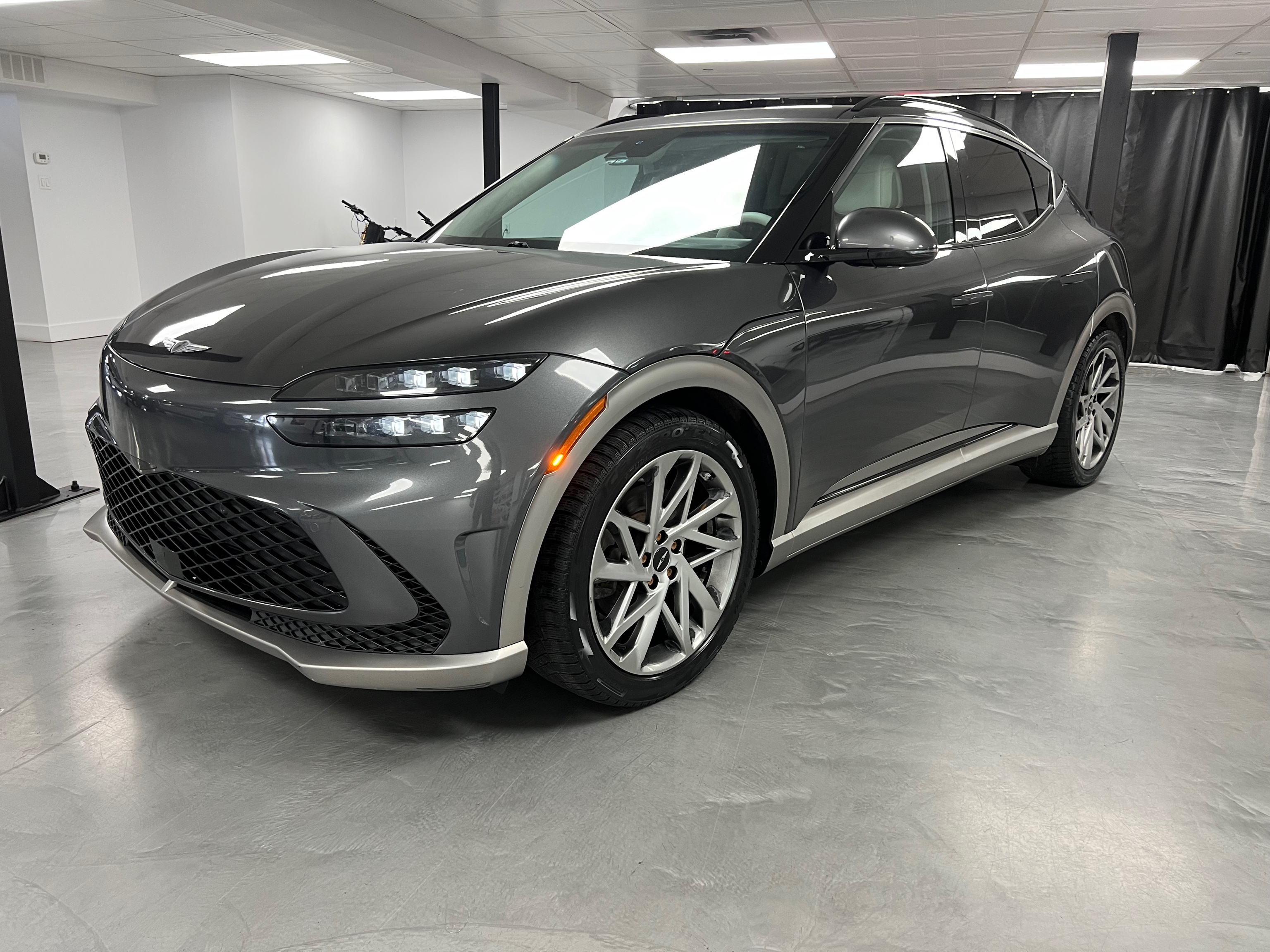 2023 Genesis GV60