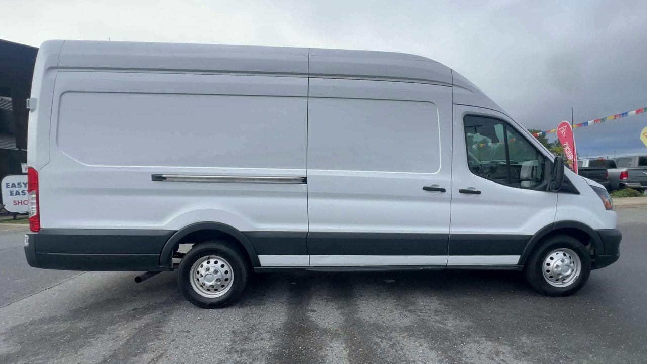 2022 Ford Transit-250 Cargo