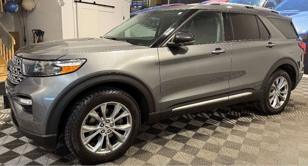 2023 Ford Explorer