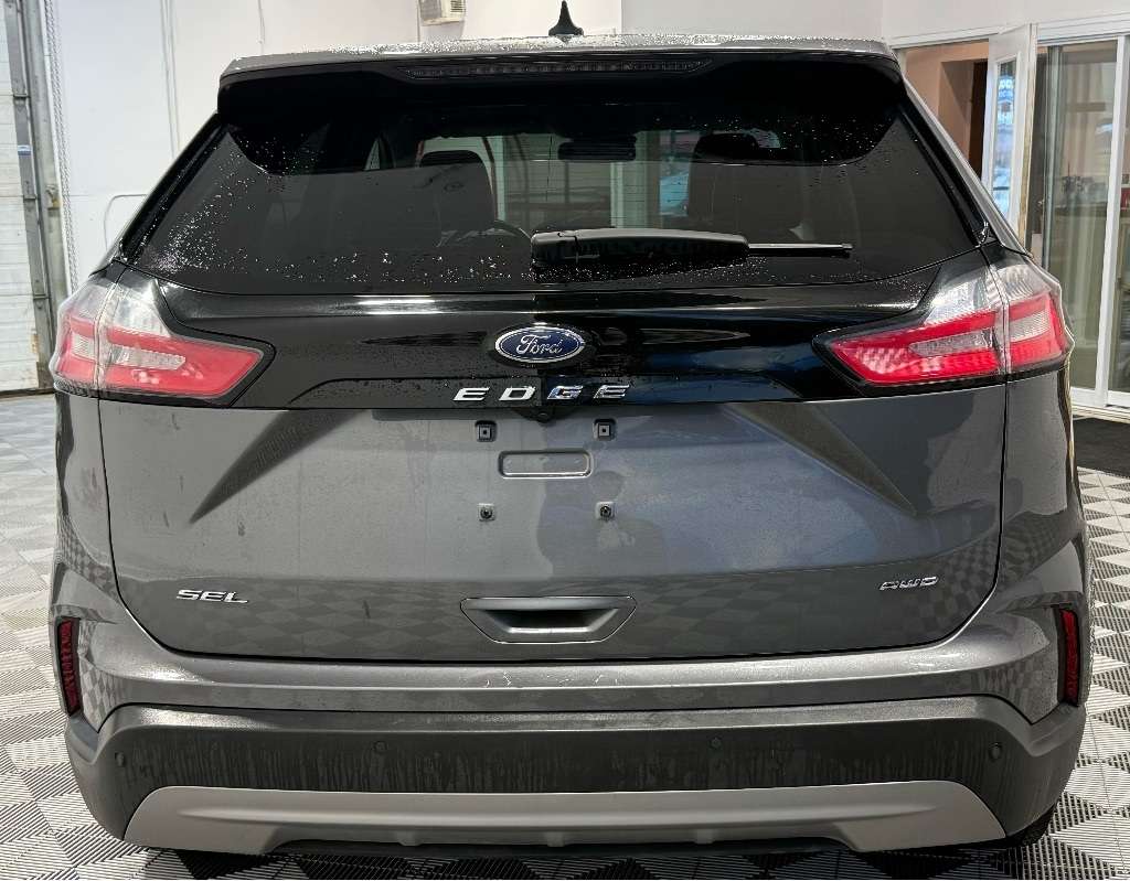2023 Ford Edge