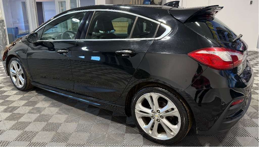 2017 Chevrolet Cruze Hatch