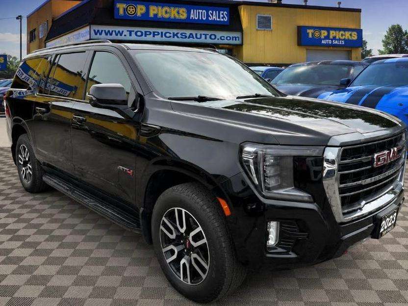 2023 GMC Yukon XL
