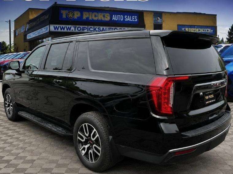 2023 GMC Yukon XL