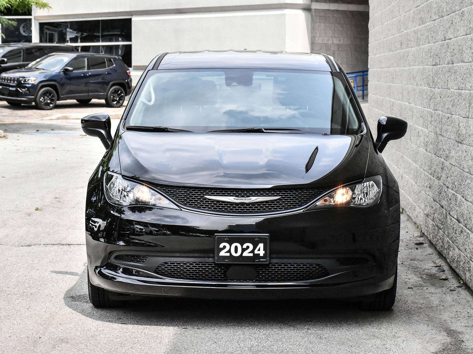 2024 Chrysler Grand Caravan