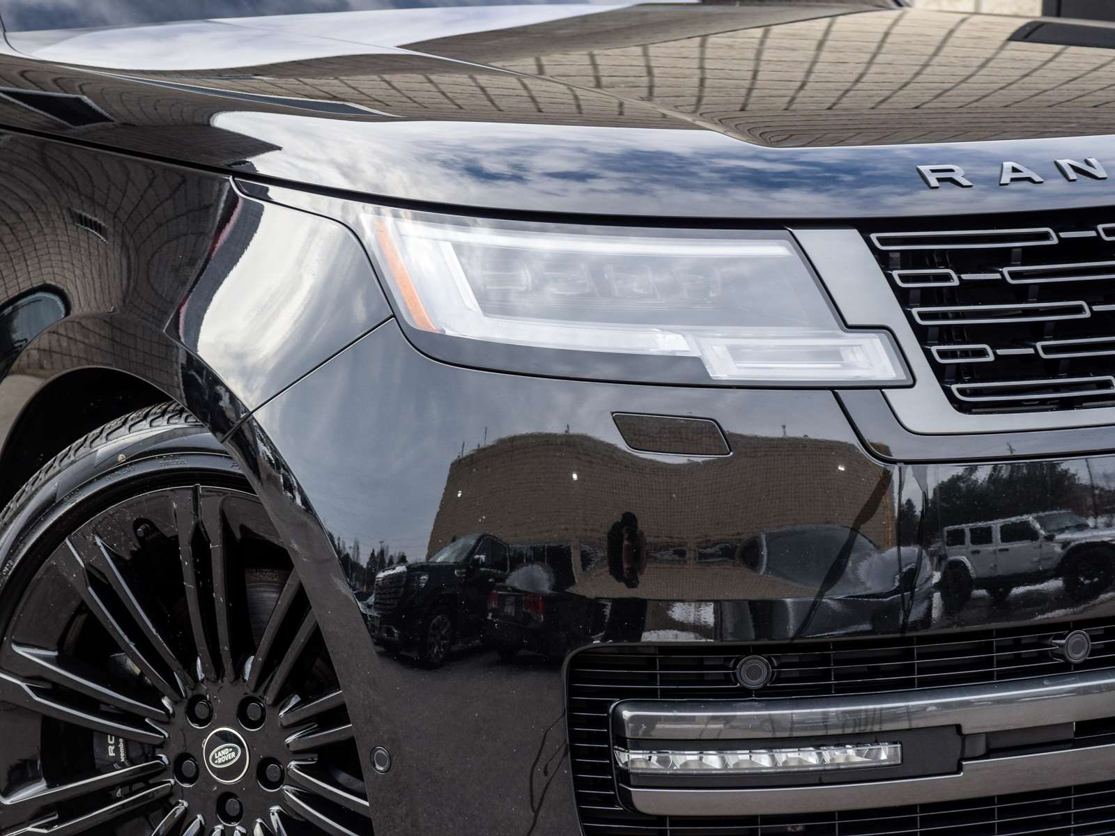 2023 Land Rover Range Rover
