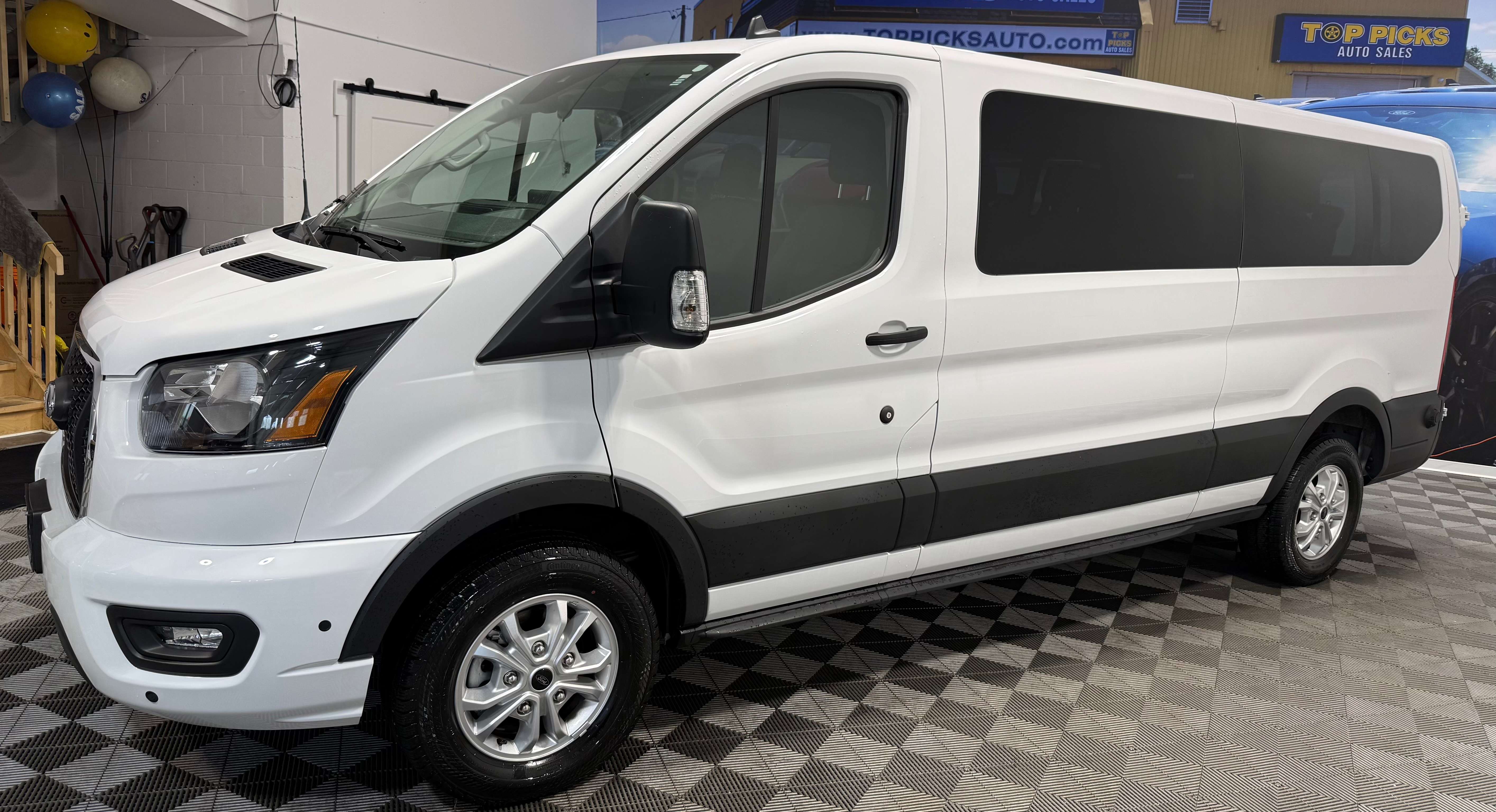 2024 Ford Transit-350 Passenger