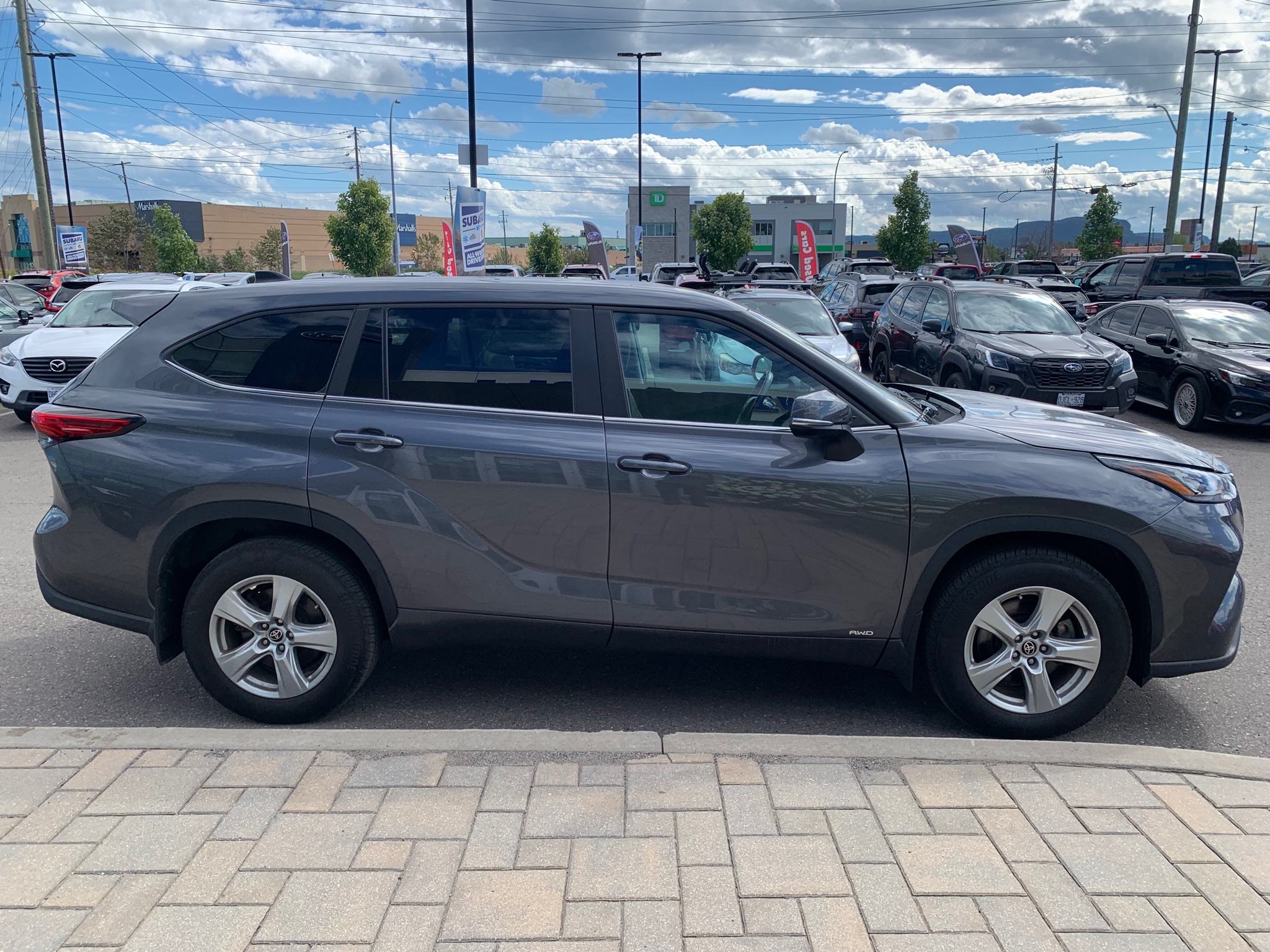 2023 Toyota Highlander Hybrid