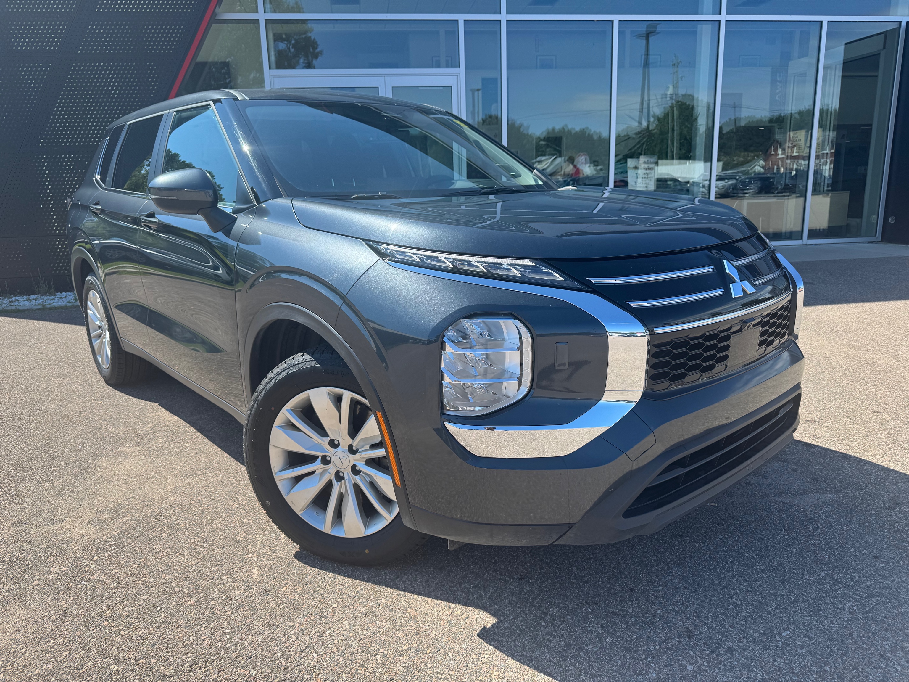 2025 Mitsubishi Outlander