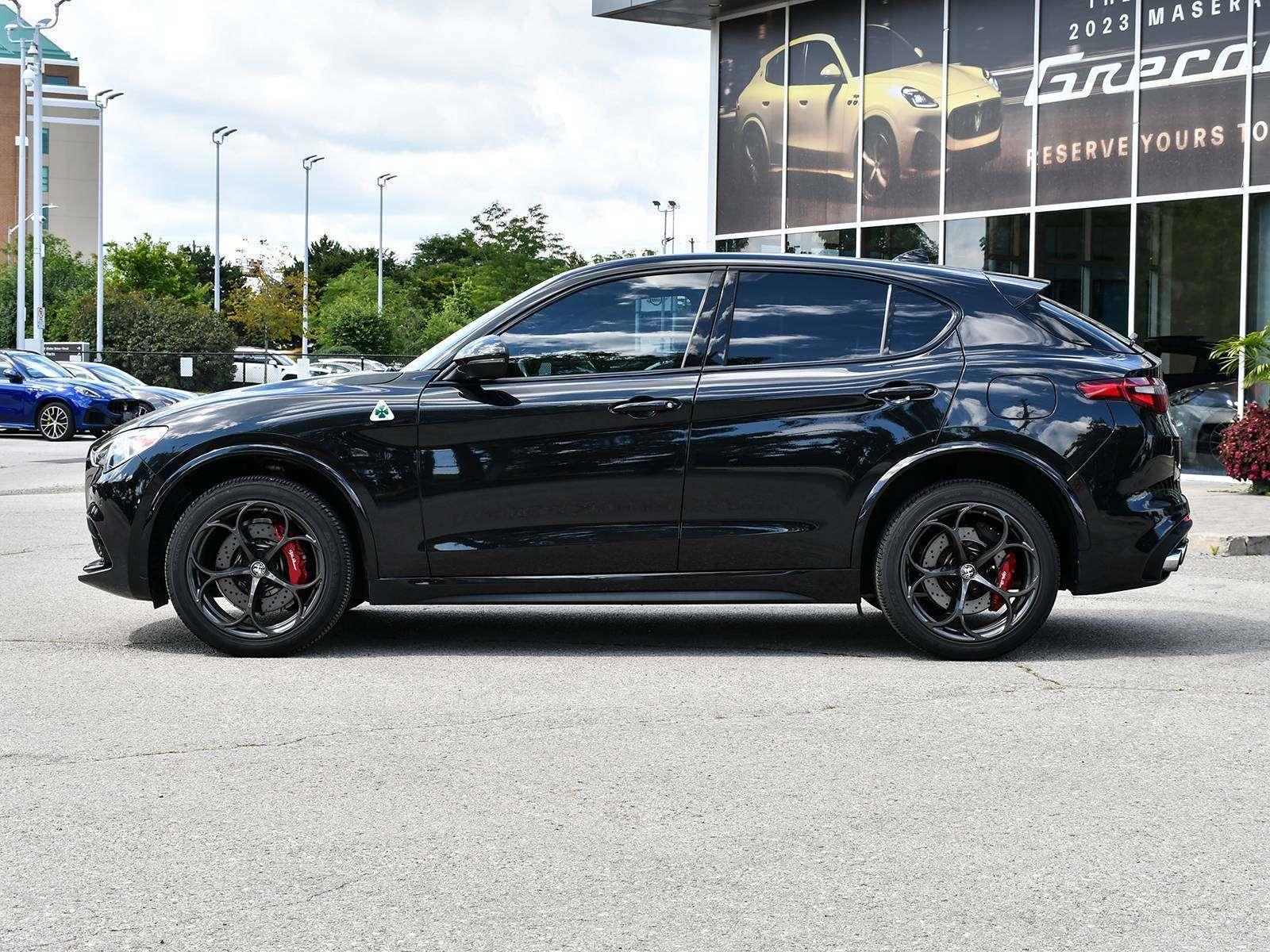2021 Alfa Romeo Stelvio Quadrifoglio