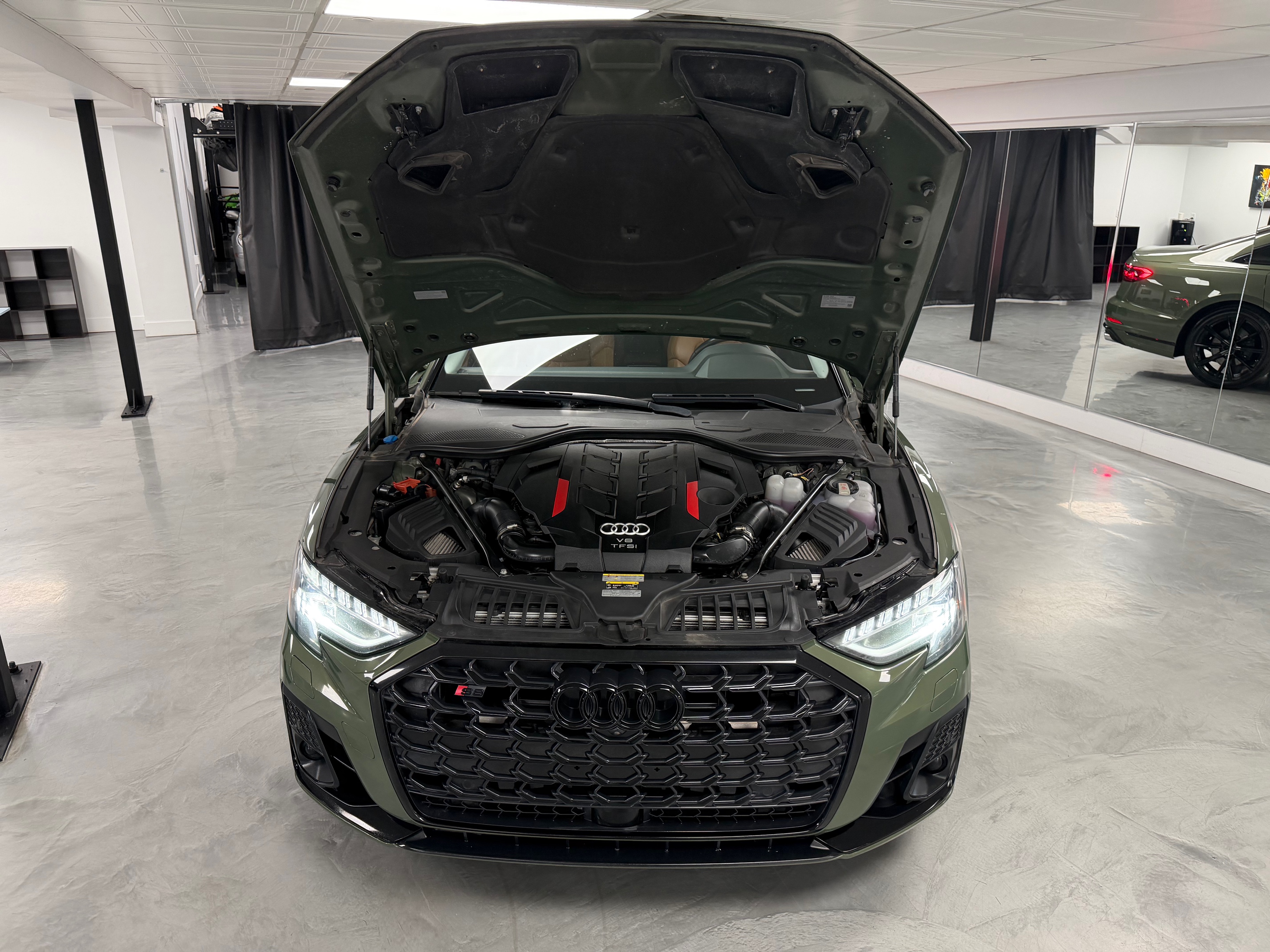 2023 Audi S8
