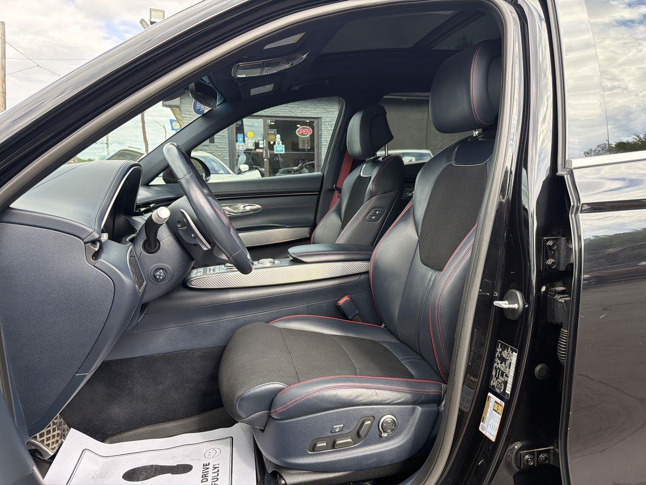 2022 Genesis GV70