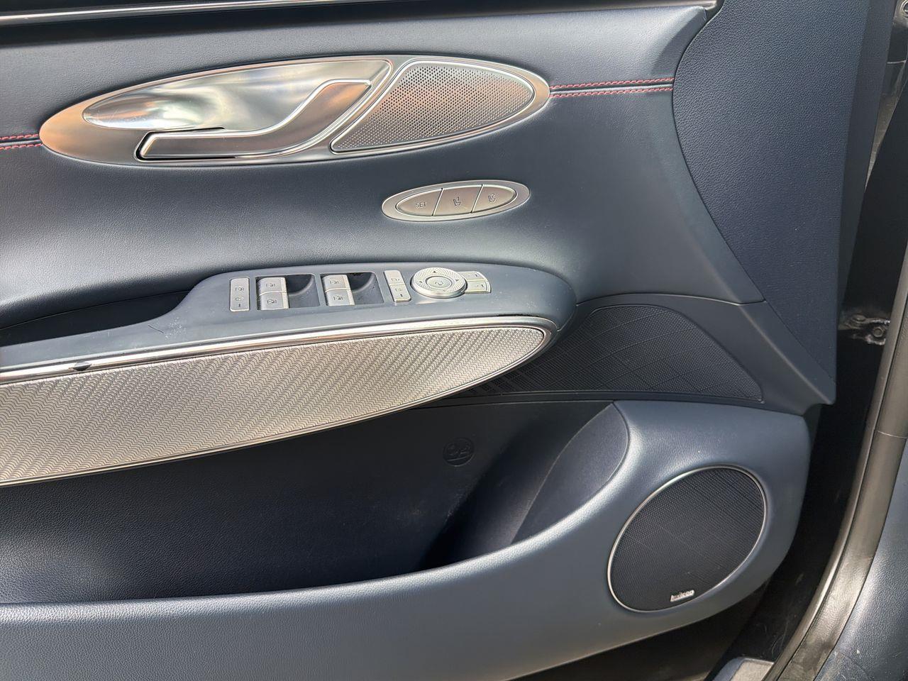 2022 Genesis GV70