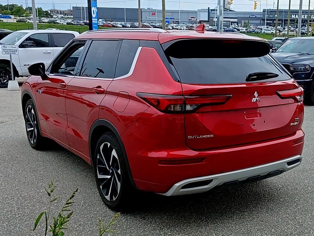 2025 Mitsubishi Outlander Plug-In Hybrid