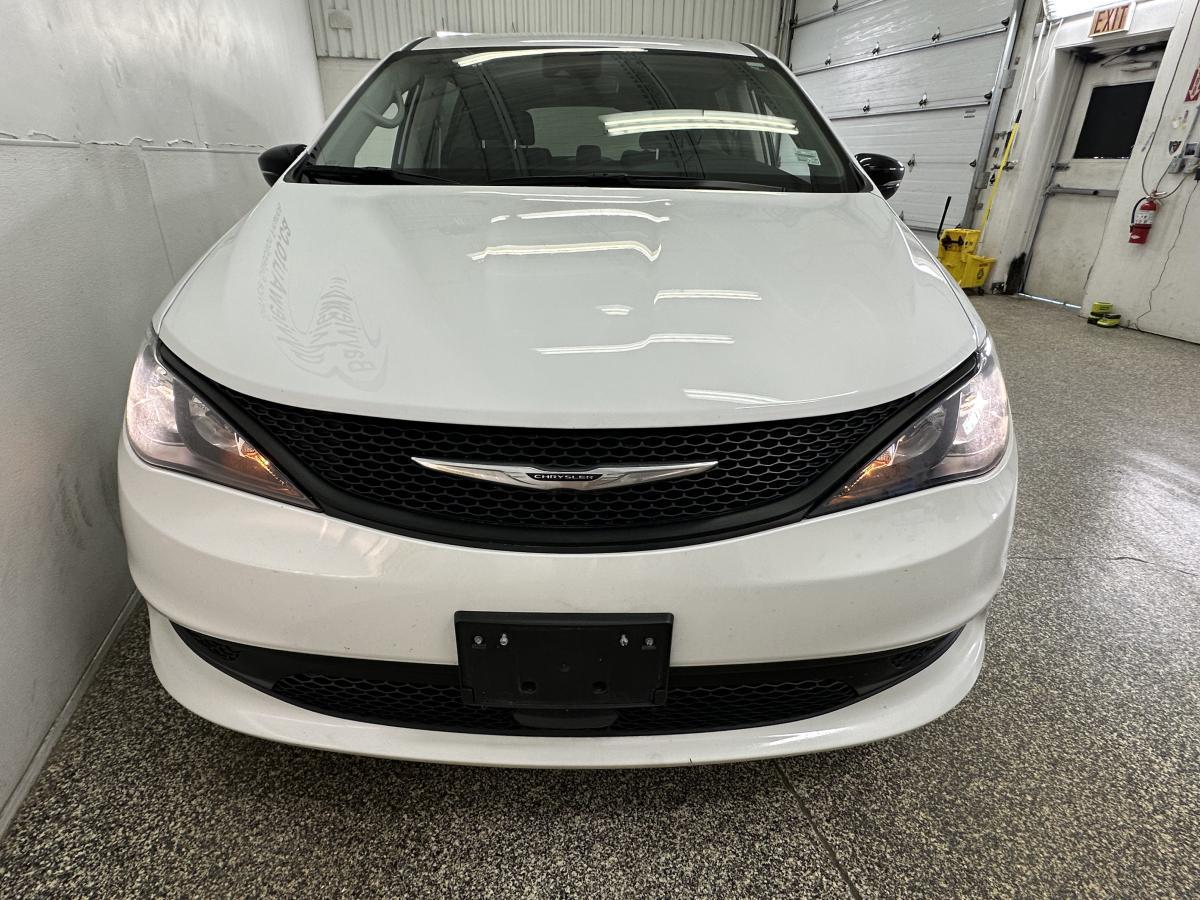 2024 Chrysler Grand Caravan