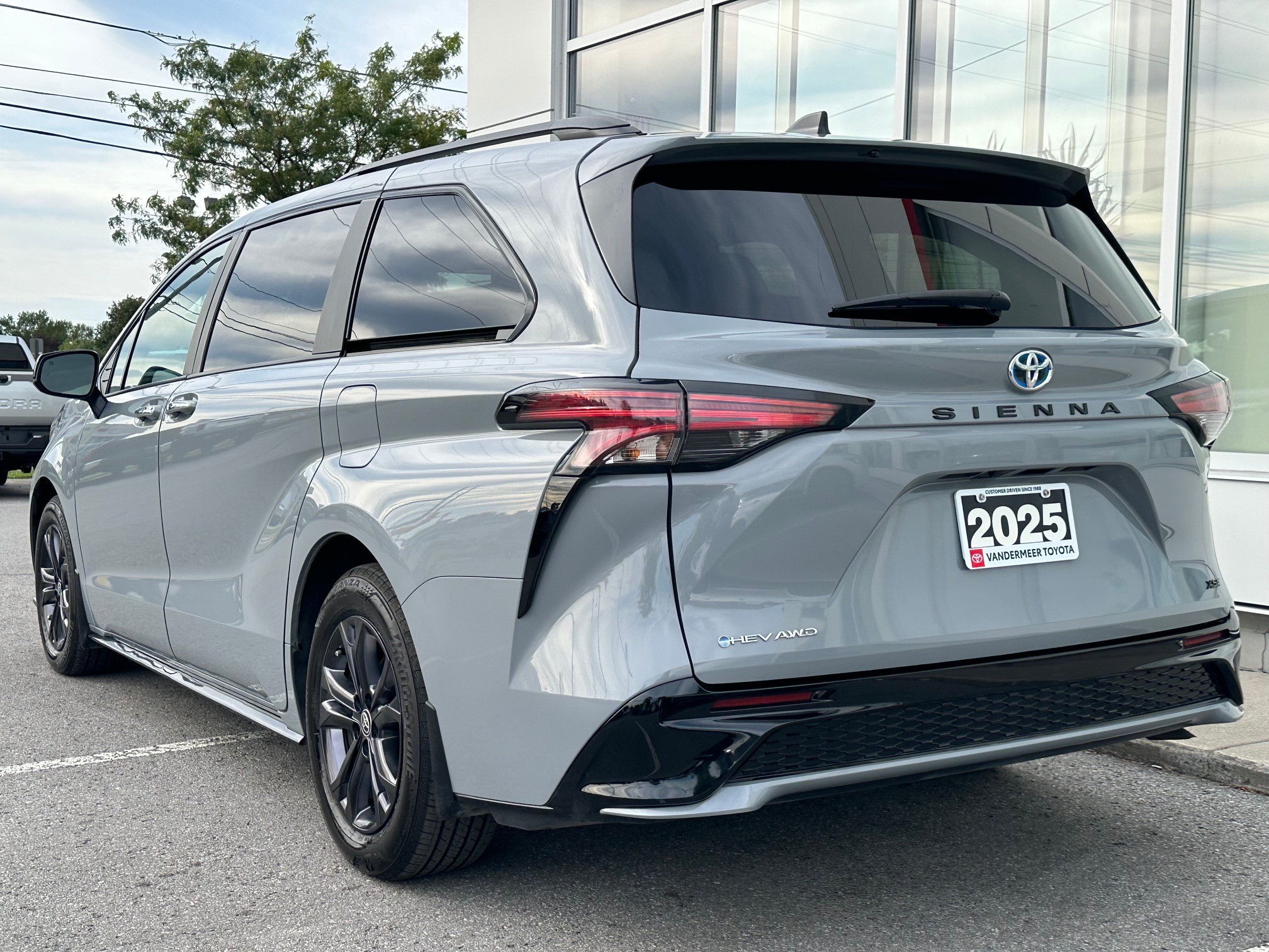 2025 Toyota Sienna