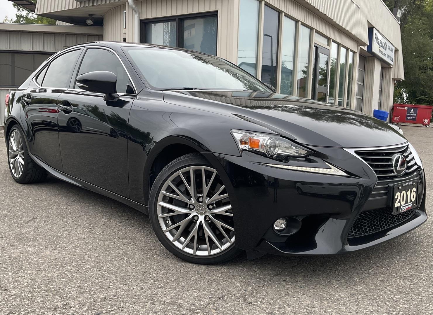 2016 Lexus IS 300