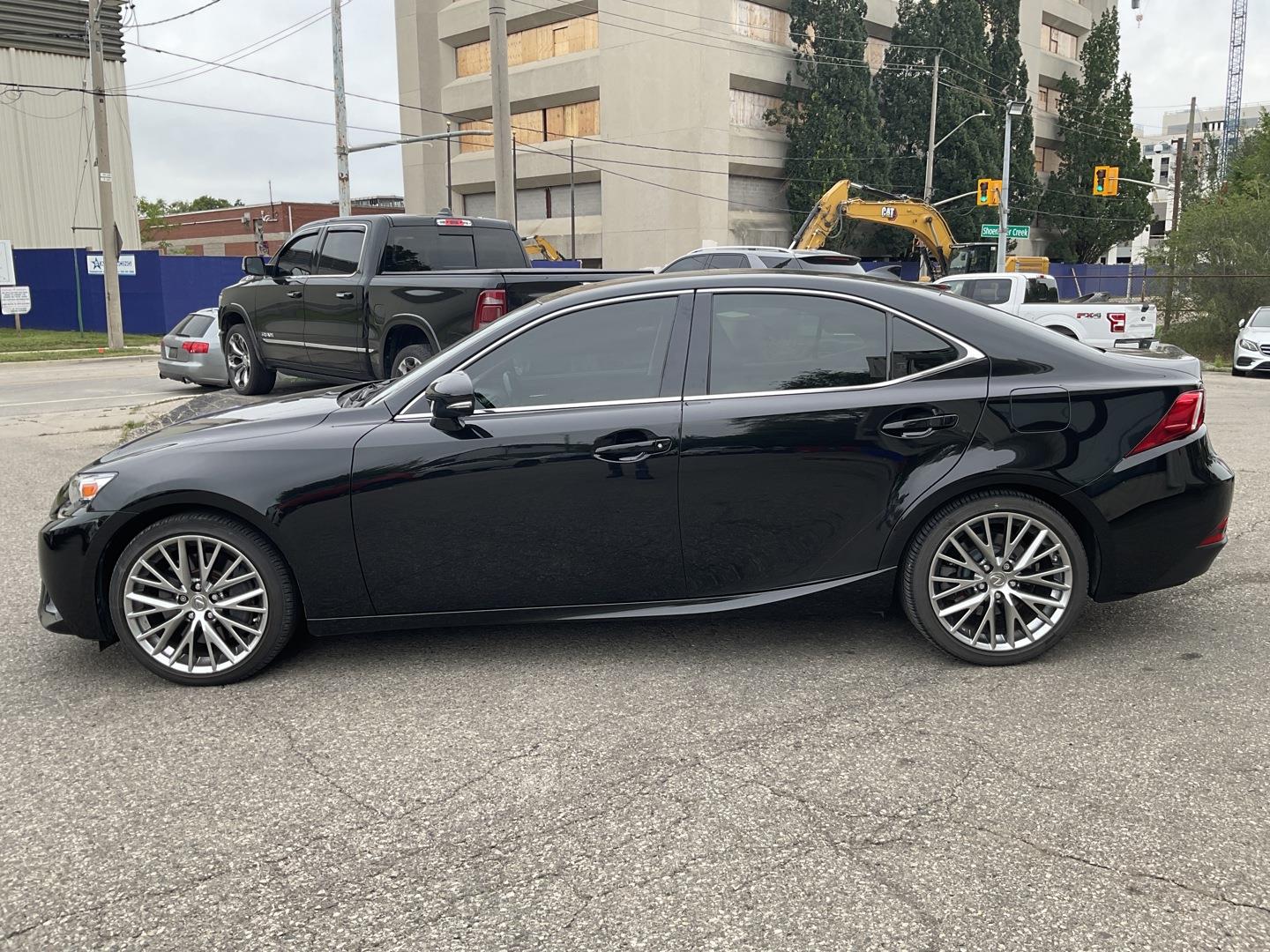 2016 Lexus IS 300