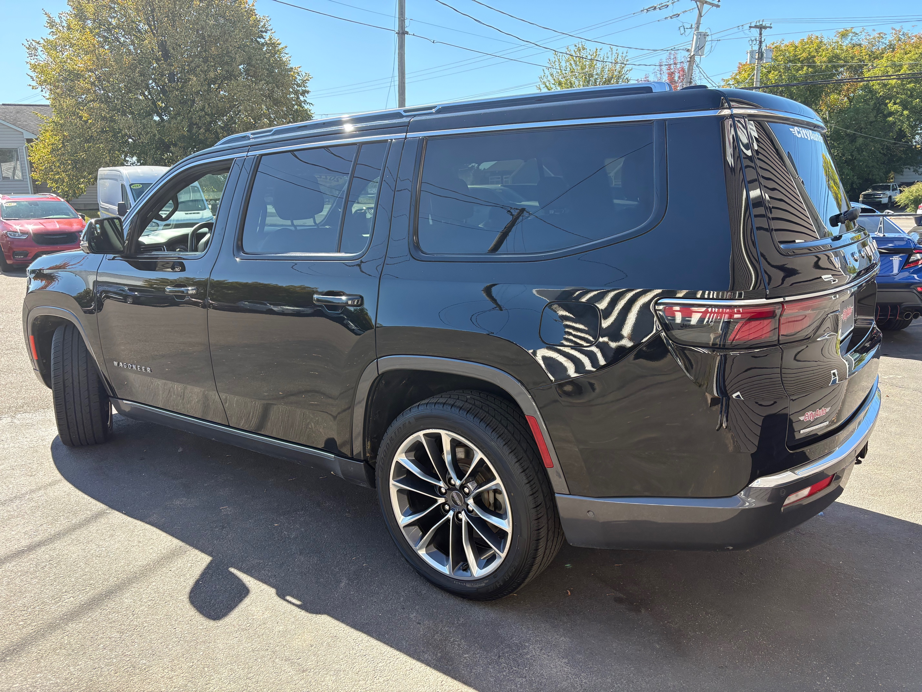 2022 Jeep Wagoneer