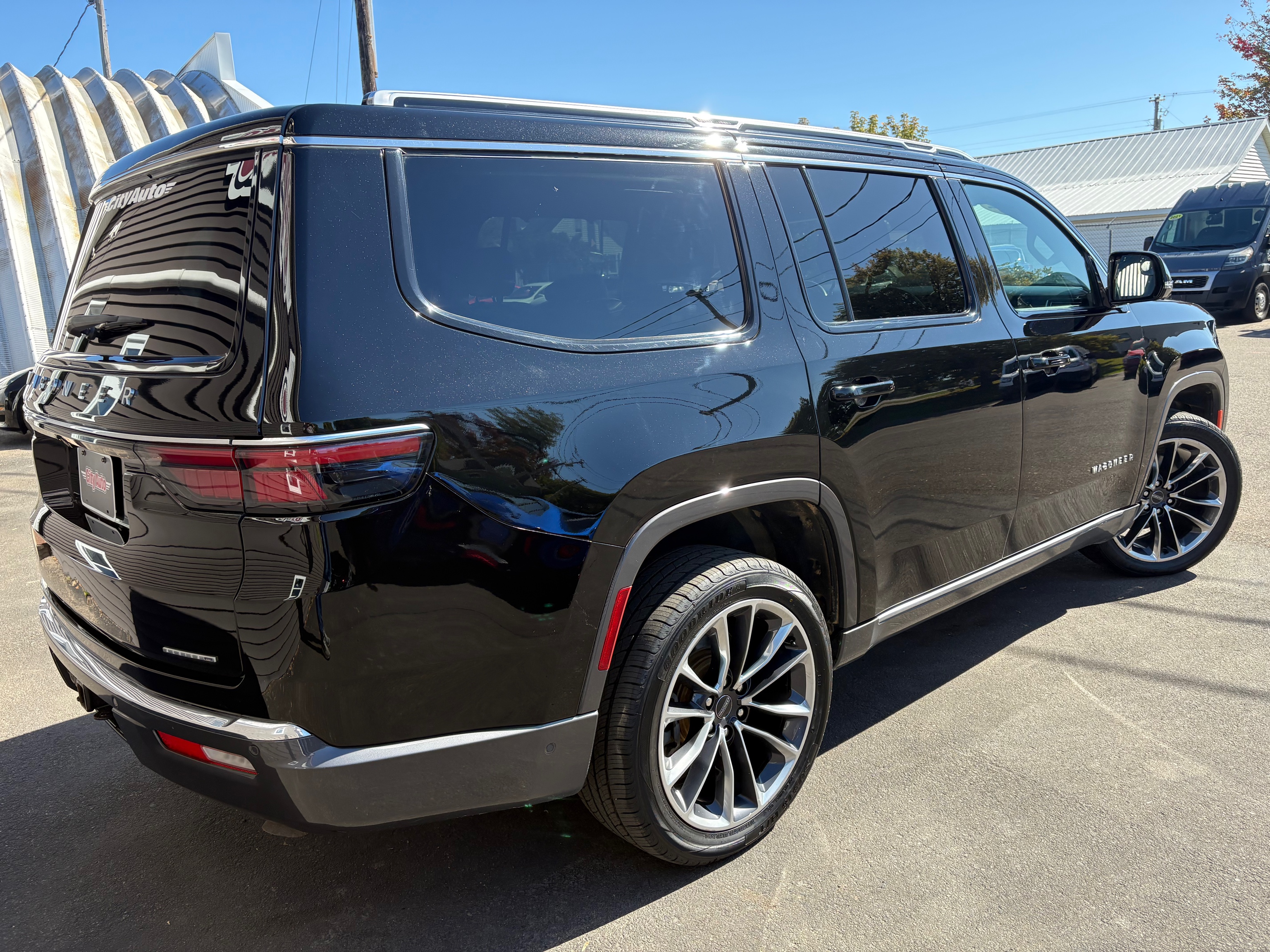 2022 Jeep Wagoneer